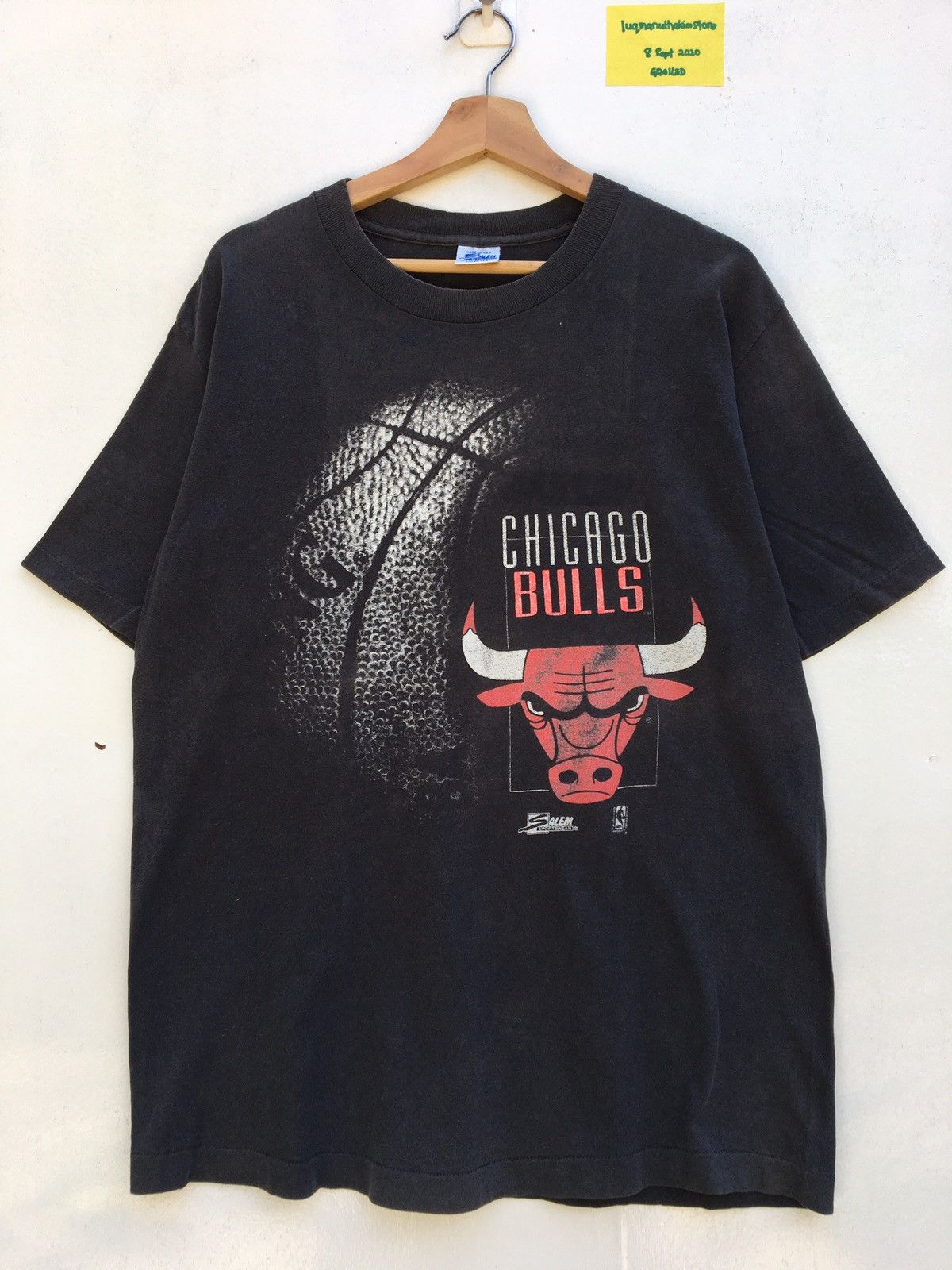 CHICAGO BULLS LOGO T-SHIRT/NBA/Tシャツ/Marcelo Burlon Marcelo Burlon County of Milan Black NBA Edition Chicago