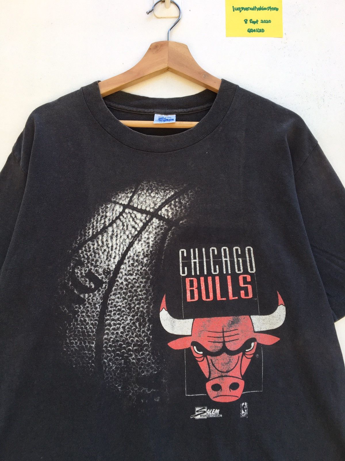 NBA VINTAGE Salem Sportswear Chicago Bulls 90s Tee T-shirt Size US L / EU 52-54 / 3 - 4 Thumbnail