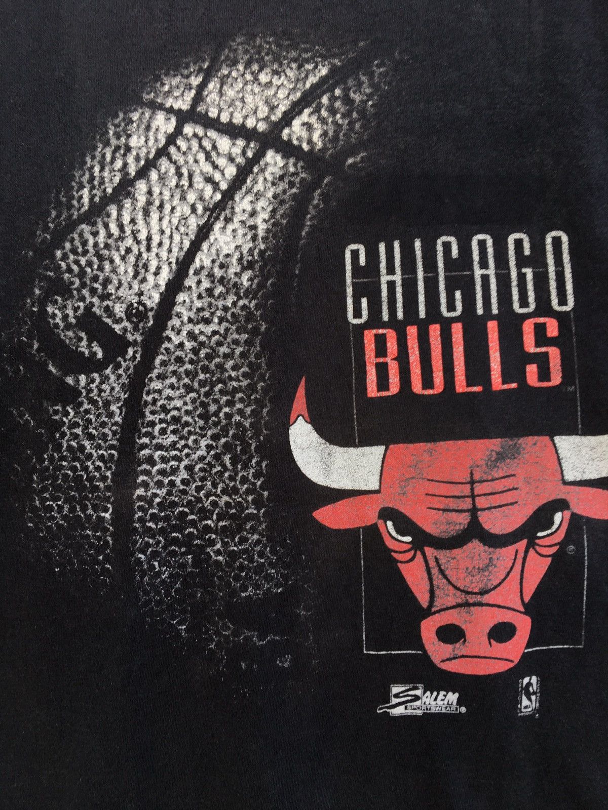 NBA VINTAGE Salem Sportswear Chicago Bulls 90s Tee T-shirt Size US L / EU 52-54 / 3 - 5 Thumbnail