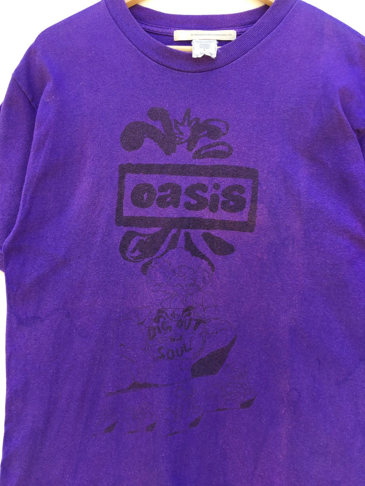 Band Tees Vintage Oasis Band Tee Dig Out Your Soul Tshirt Size US M / EU 48-50 / 2 - 5 Thumbnail