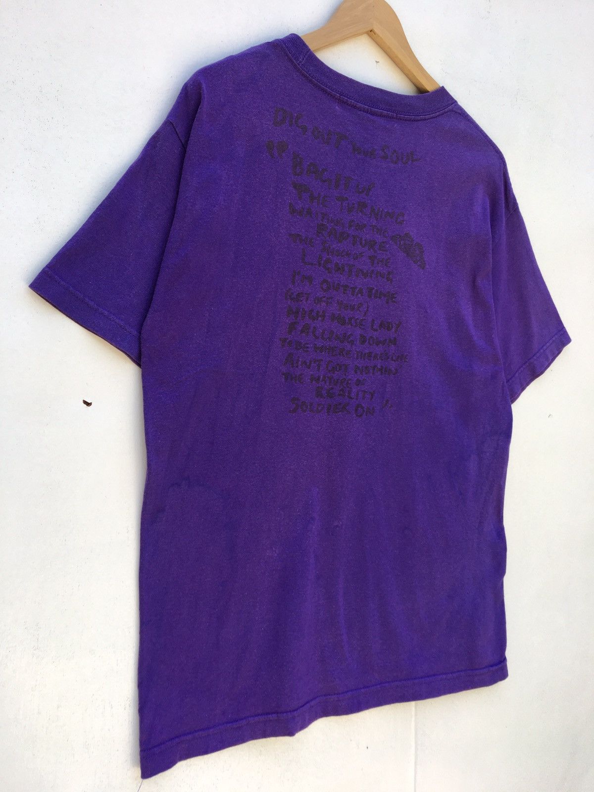 Band Tees Vintage Oasis Band Tee Dig Out Your Soul Tshirt Size US M / EU 48-50 / 2 - 10 Thumbnail