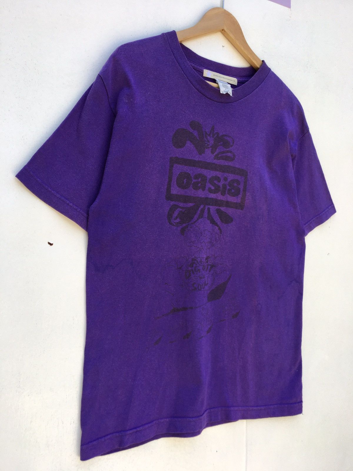 Band Tees Vintage Oasis Band Tee Dig Out Your Soul Tshirt Size US M / EU 48-50 / 2 - 3 Thumbnail