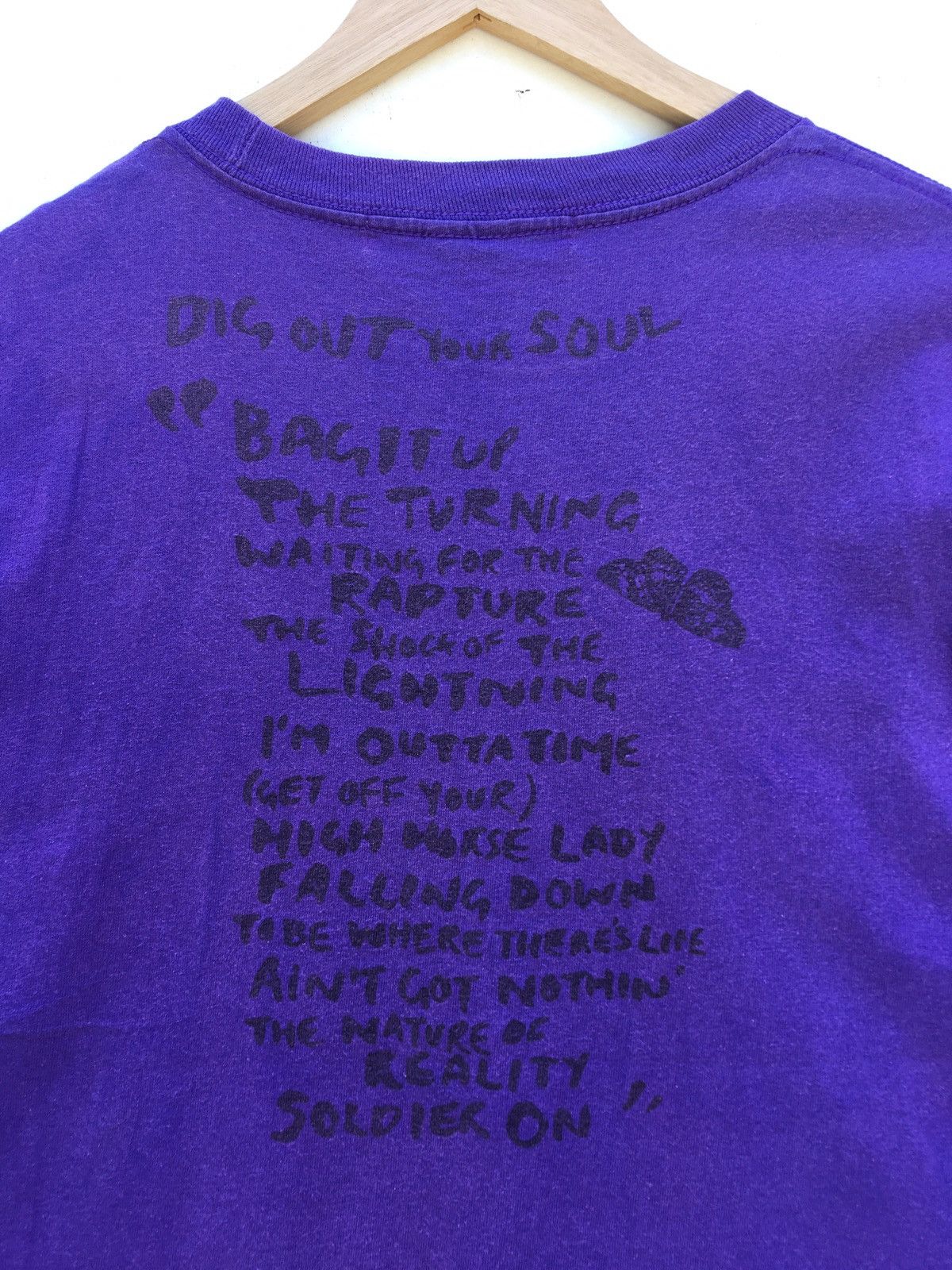 Band Tees Vintage Oasis Band Tee Dig Out Your Soul Tshirt Size US M / EU 48-50 / 2 - 13 Thumbnail