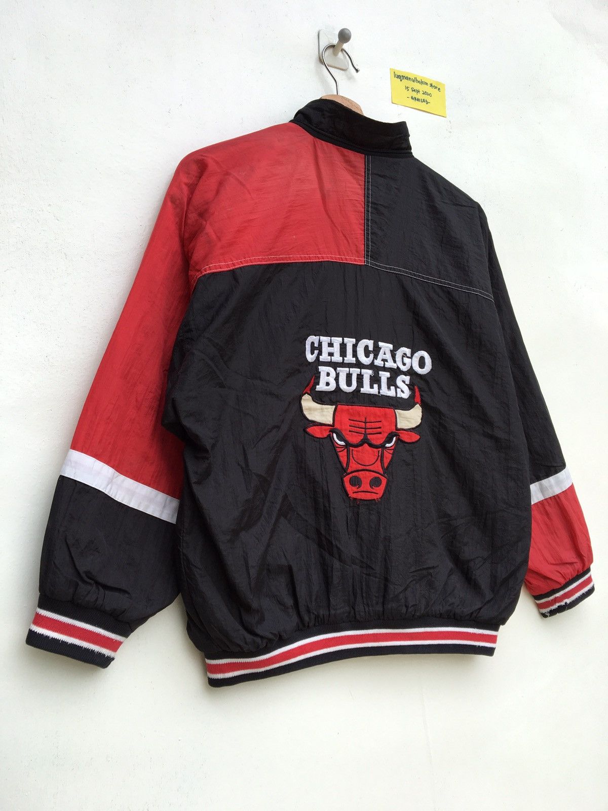 NBA Vintage Chicago Bulls NBA Windbreaker Size US M / EU 48-50 / 2 - 2 Thumbnail