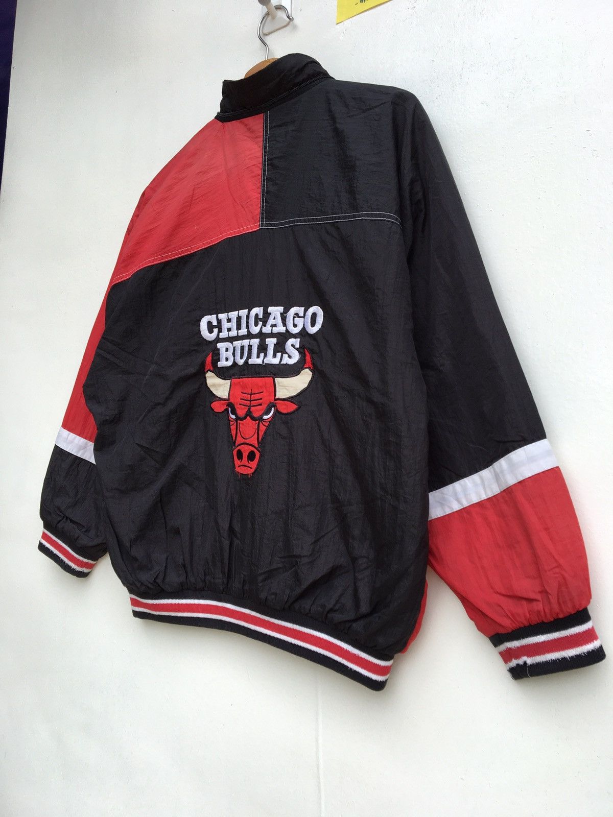 NBA Vintage Chicago Bulls NBA Windbreaker Size US M / EU 48-50 / 2 - 3 Thumbnail