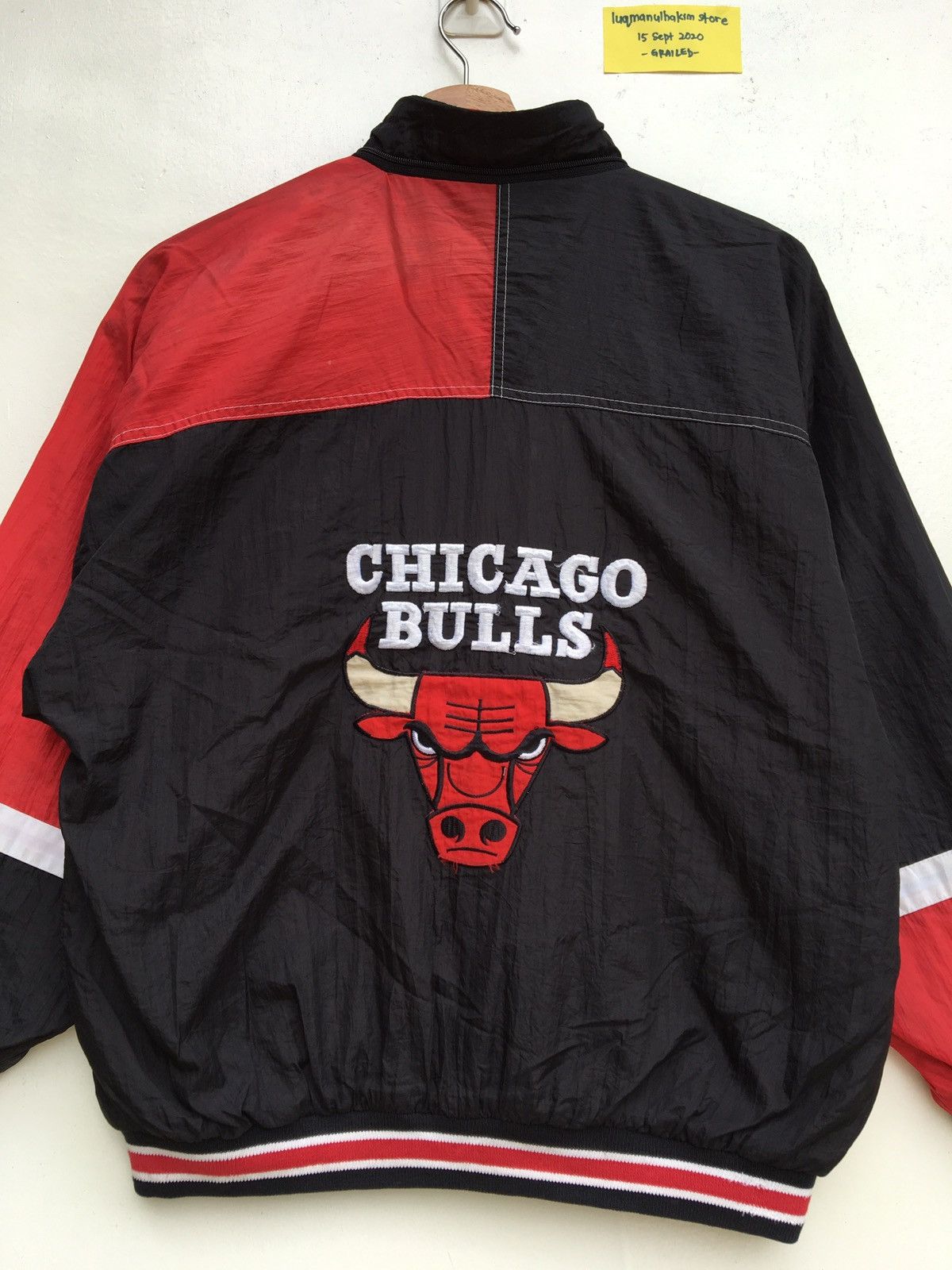NBA Vintage Chicago Bulls NBA Windbreaker Size US M / EU 48-50 / 2 - 4 Thumbnail