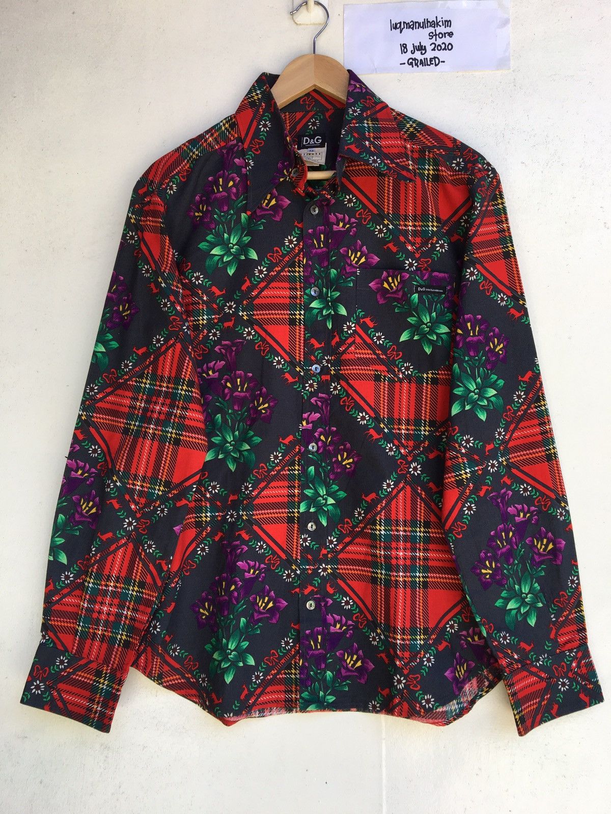 Dolce & Gabbana Dolce & Gabbana Floral Buttons Long sleeve Shirt Size US M / EU 48-50 / 2 - 9 Thumbnail