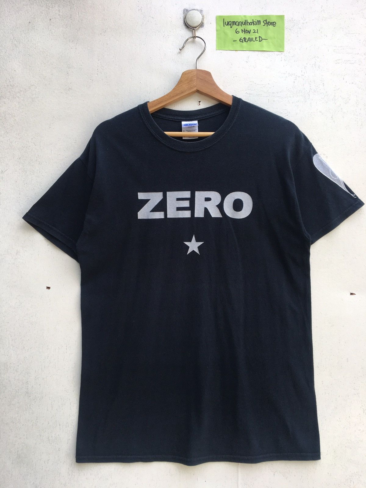 Band Tees Vintage 90s Smashing Pumpkins Zero Band Tee Size US S / EU 44-46 / 1 - 2 Thumbnail