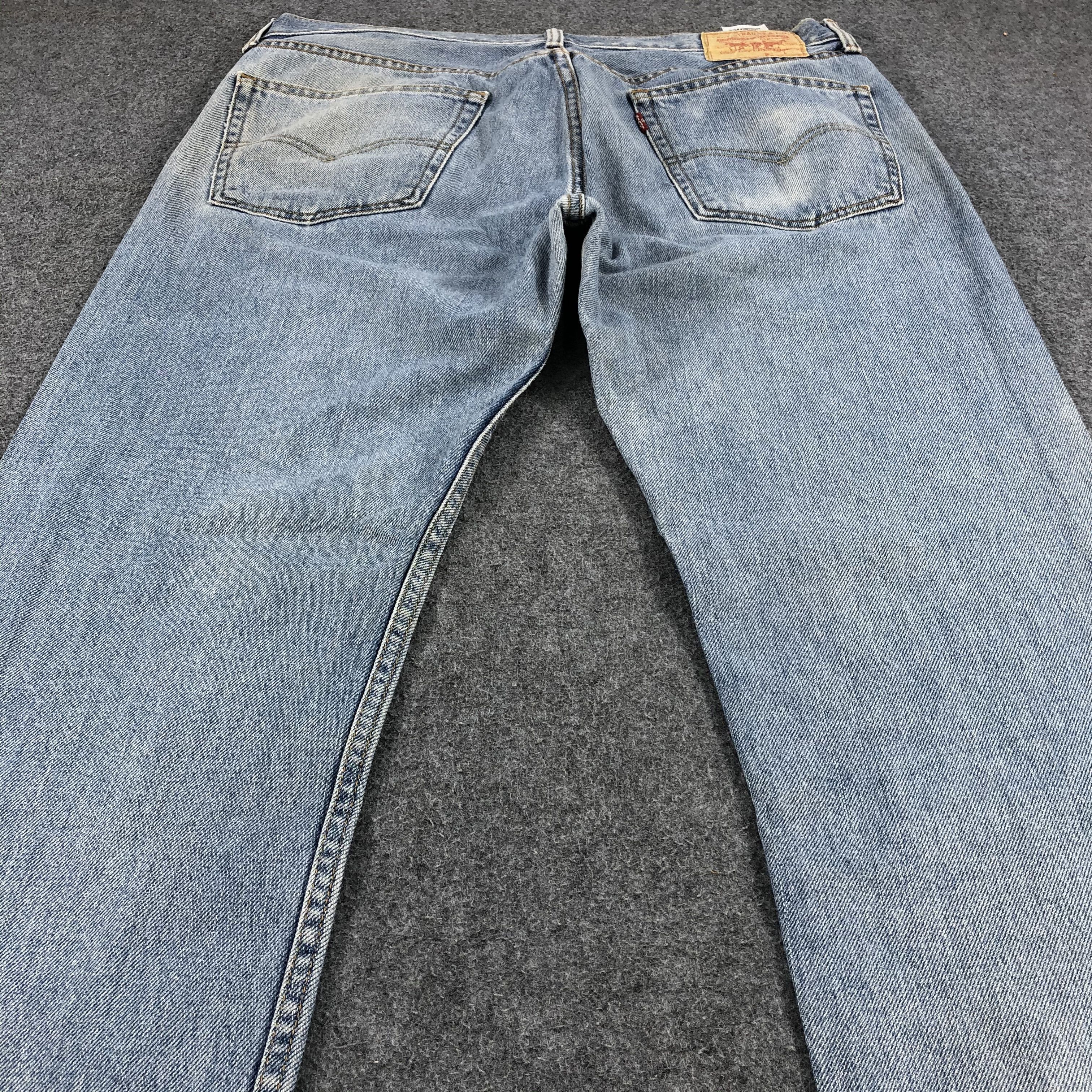 Levi's Light Washed Levis 505 Vintage Jeans -J1086 Size US 38 / EU 54 - 4 Thumbnail