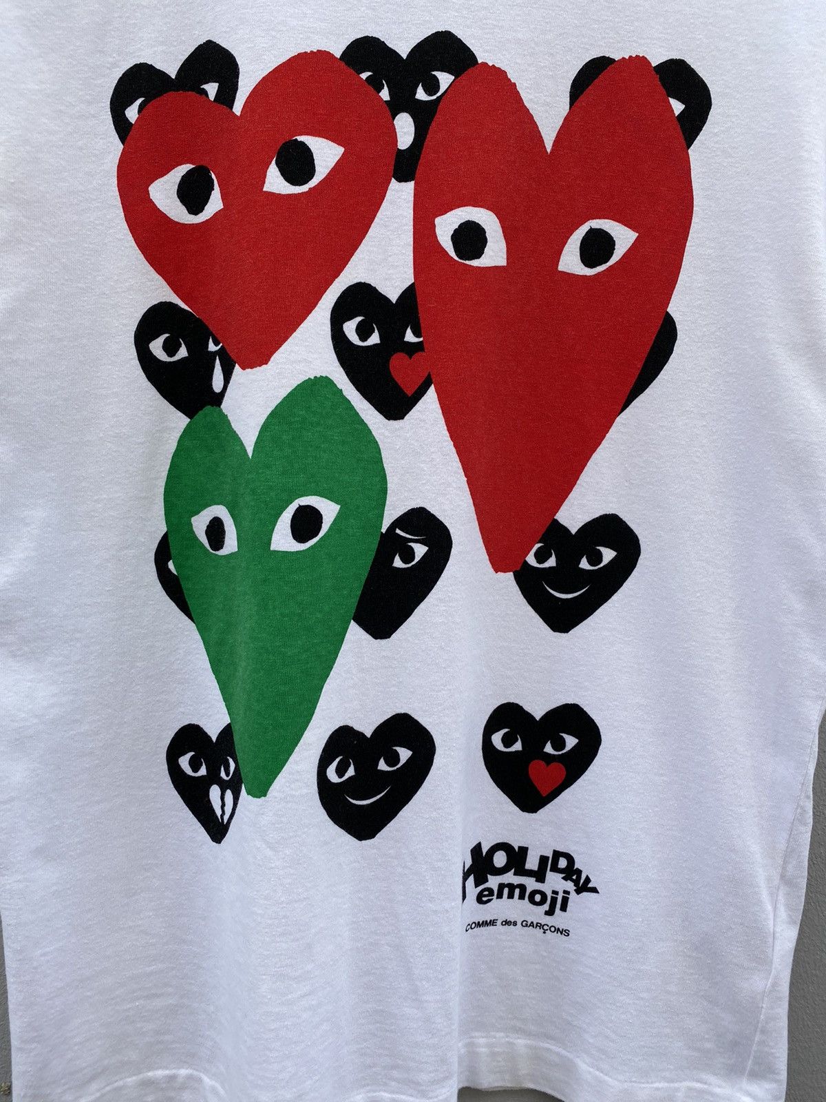 Comme des Garcons AD2016 comme des garçons play holiday emoji hearts tee Size US M / EU 48-50 / 2 - 4 Thumbnail