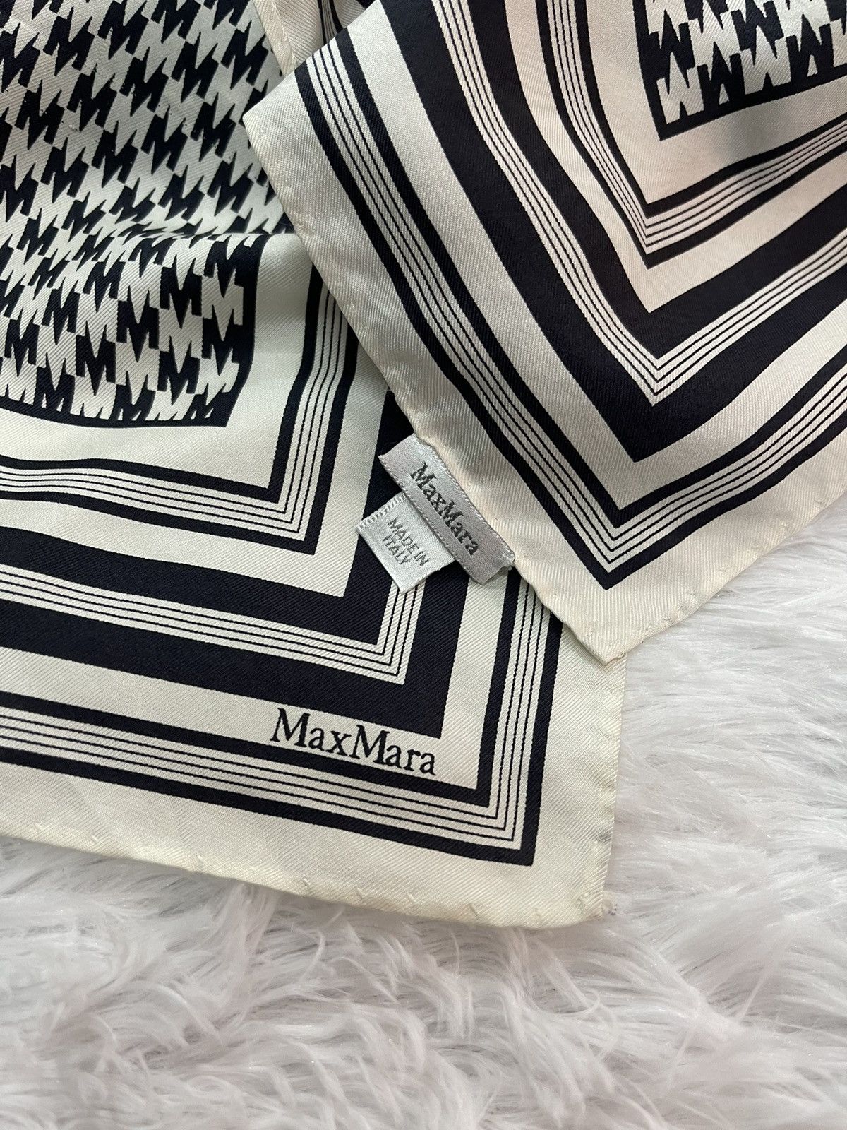 Max Mara MaxMara Silk Scarves Made in italy Size ONE SIZE - 5 Thumbnail
