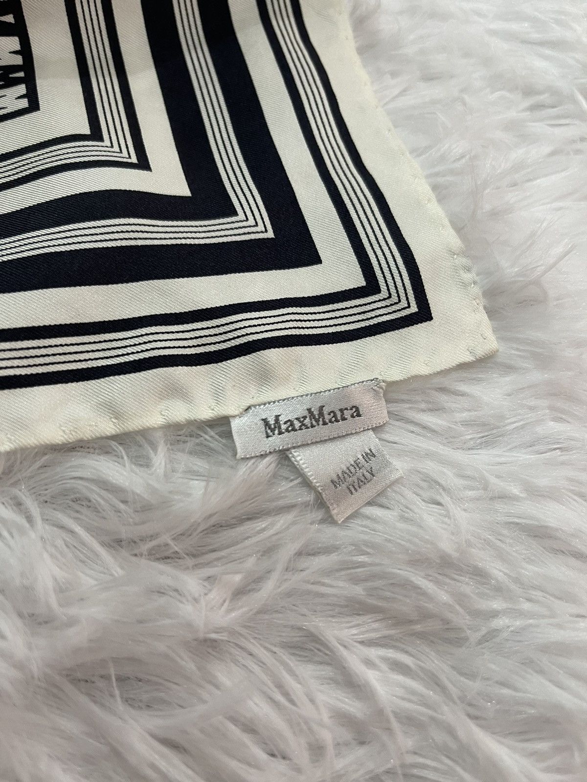 Max Mara MaxMara Silk Scarves Made in italy Size ONE SIZE - 4 Thumbnail