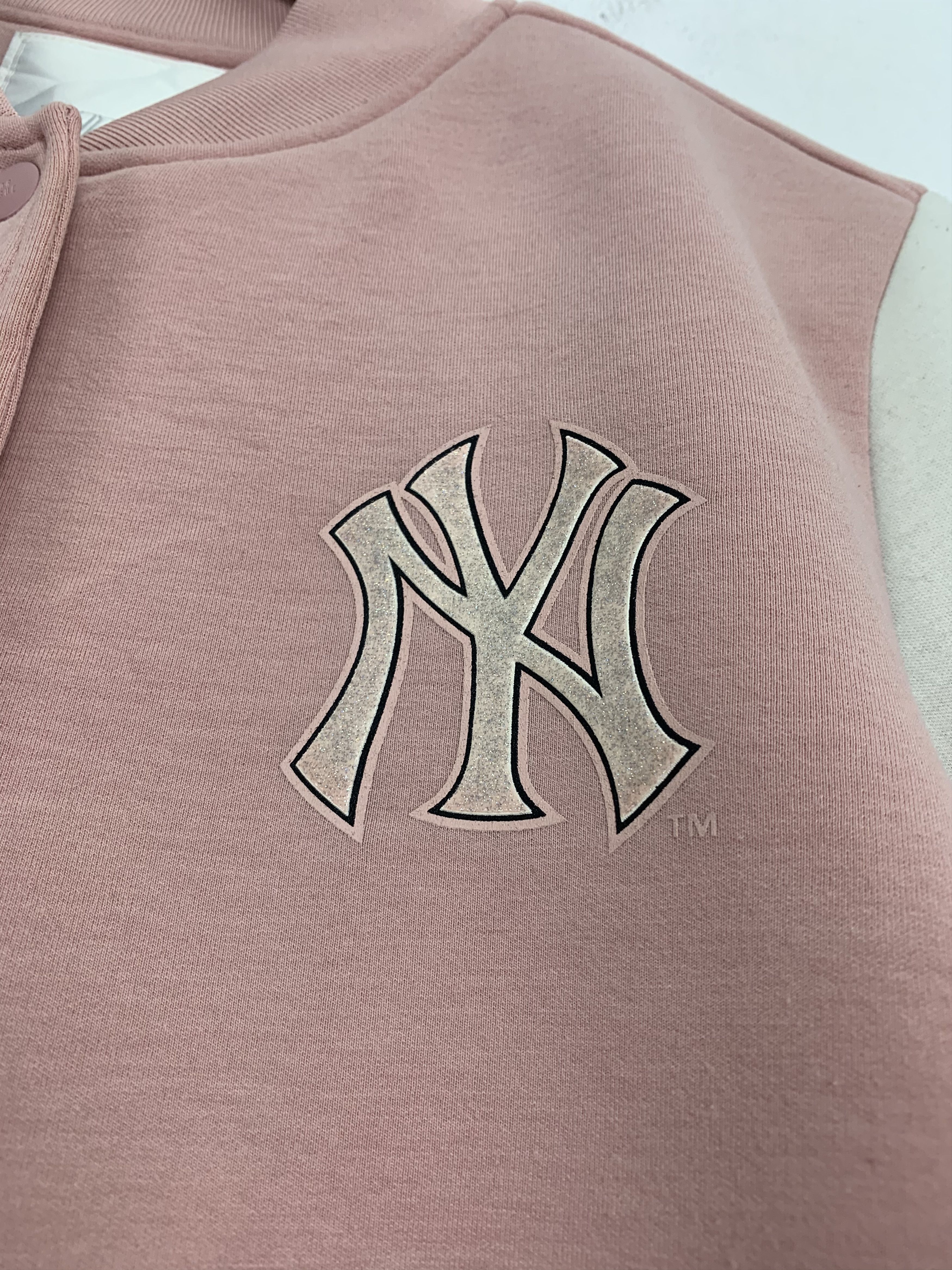 MLB 💥BEST OFFER💥Varsity New York Yankees MLB Streetwear Size US M / EU 48-50 / 2 - 7 Thumbnail