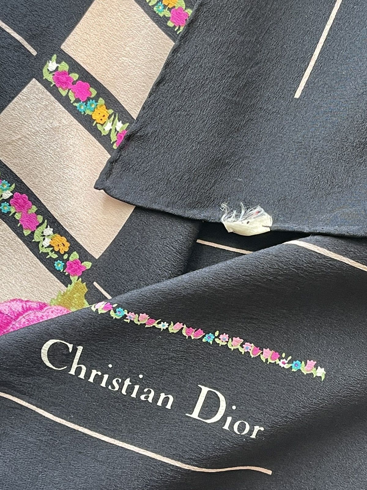 Christian Dior Monsieur Vintage Christian Dior Luxury Silk Scarves Size ONE SIZE - 10 Thumbnail