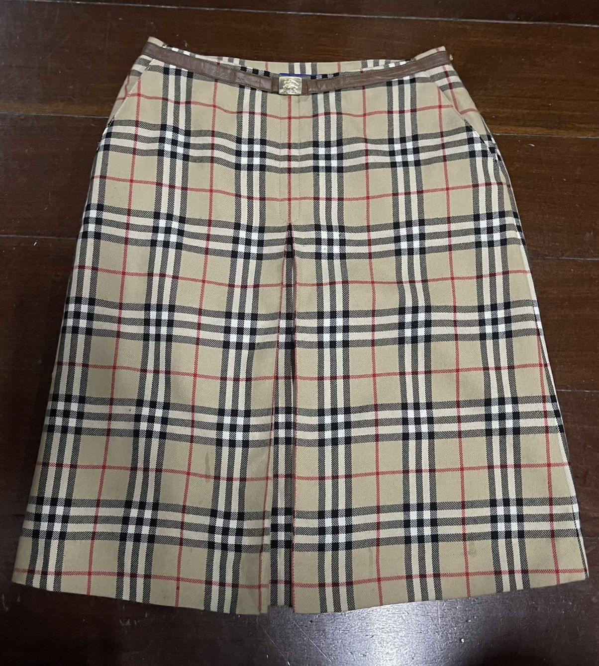 Burberry 🔥ICONIC BURBERRYS NOVA CHECK MIDI Size 27" / US 4 / IT 40 - 2 Thumbnail