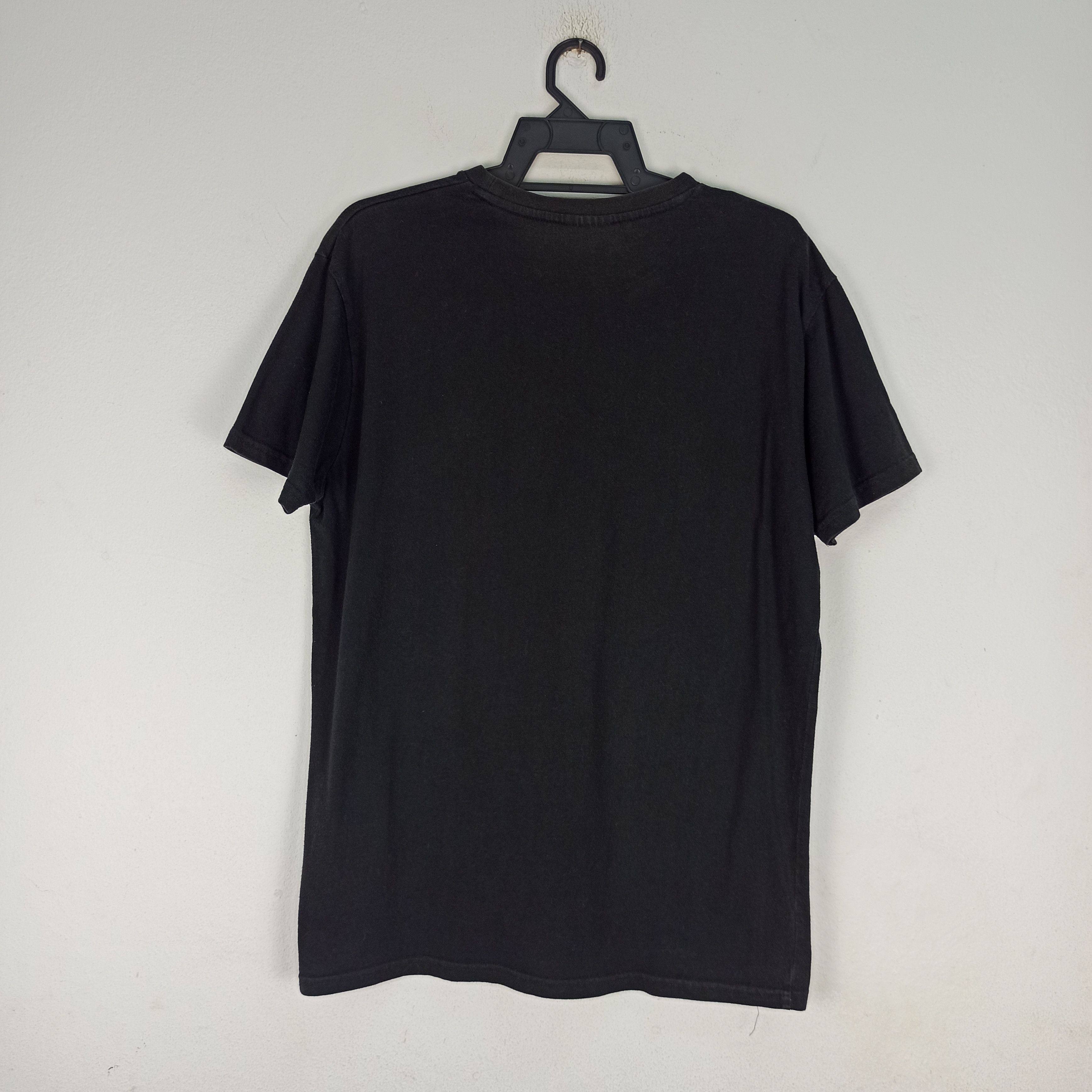 Anime Anime Cardfight Vanguard Different World Rider Tshirt Size US L / EU 52-54 / 3 - 4 Thumbnail