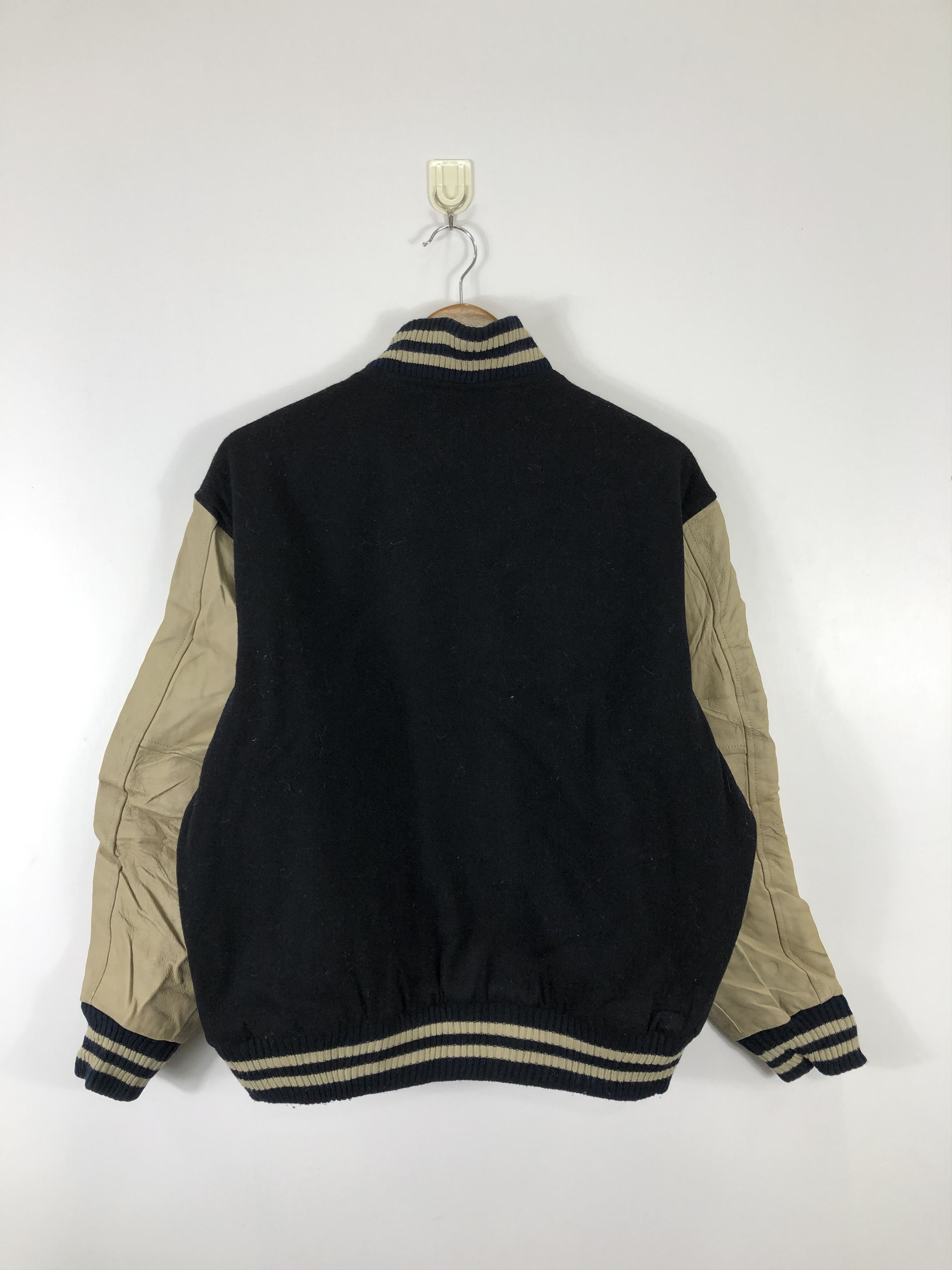 Vintage Vintage 90s American Club Leather Varsity Jacket V0226 Size US M / EU 48-50 / 2 - 3 Thumbnail