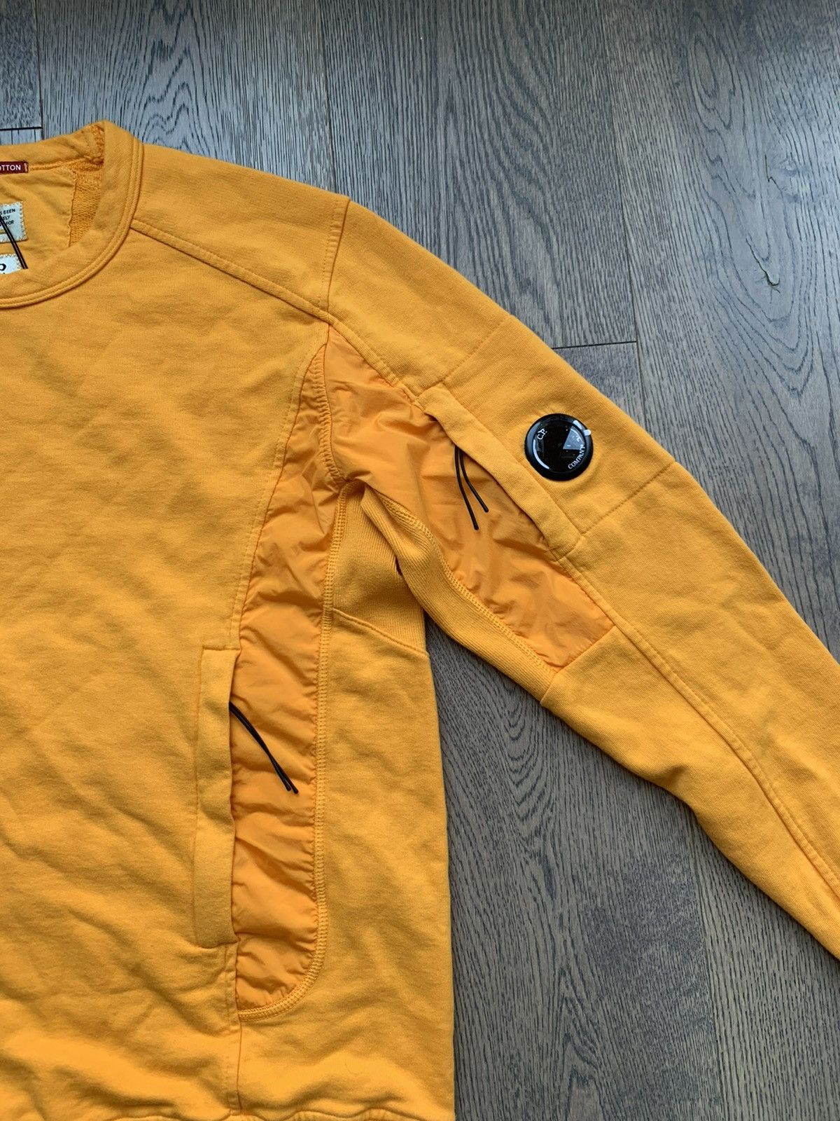 C.P. Company Two-toned nylon panelled crewneck sweatshirt Size US M / EU 48-50 / 2 - 2 Thumbnail