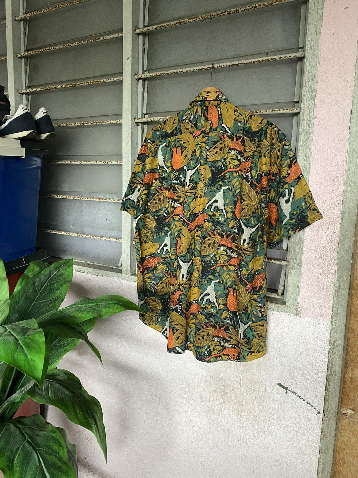 Japanese Brand × Vintage ⚡️Rare⚡️ Vercelli Hawaiian Shirt Size US L / EU 52-54 / 3 - 2 Thumbnail