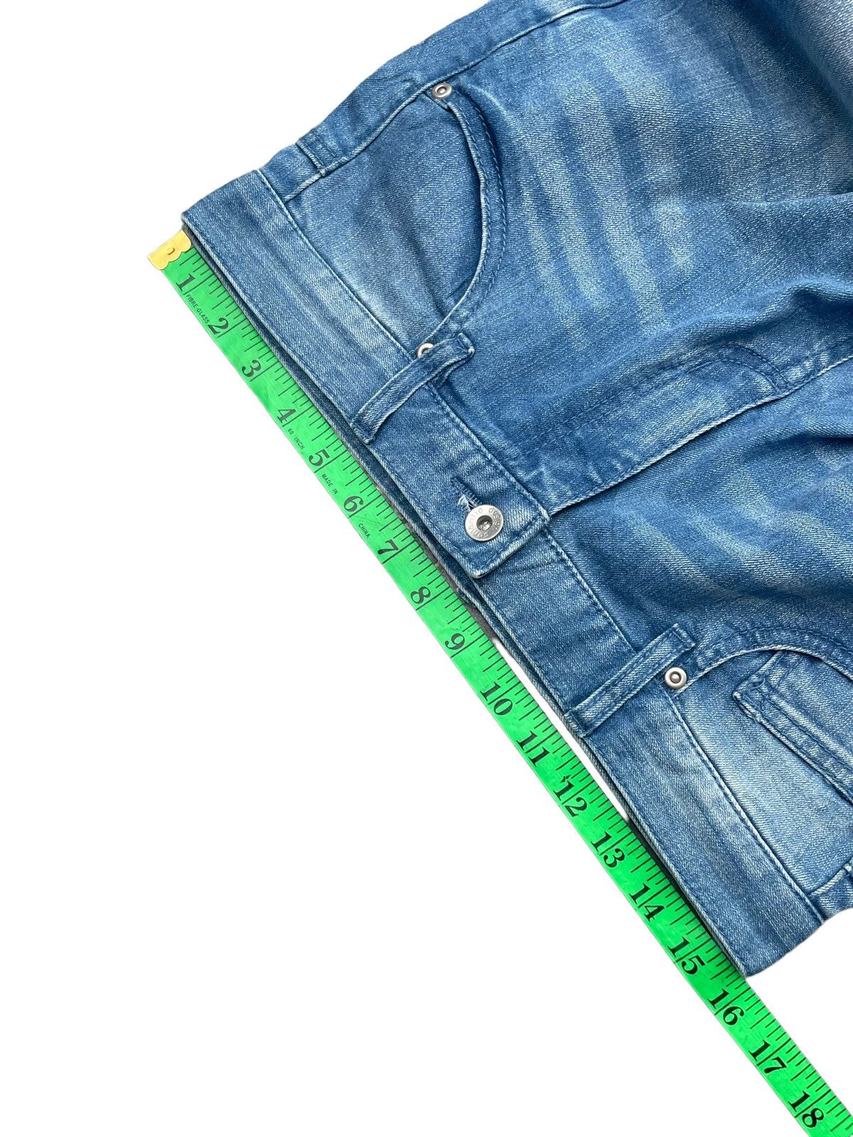 Japanese Brand Semantic Design Distresed Denim Size US 31 - 15 Thumbnail