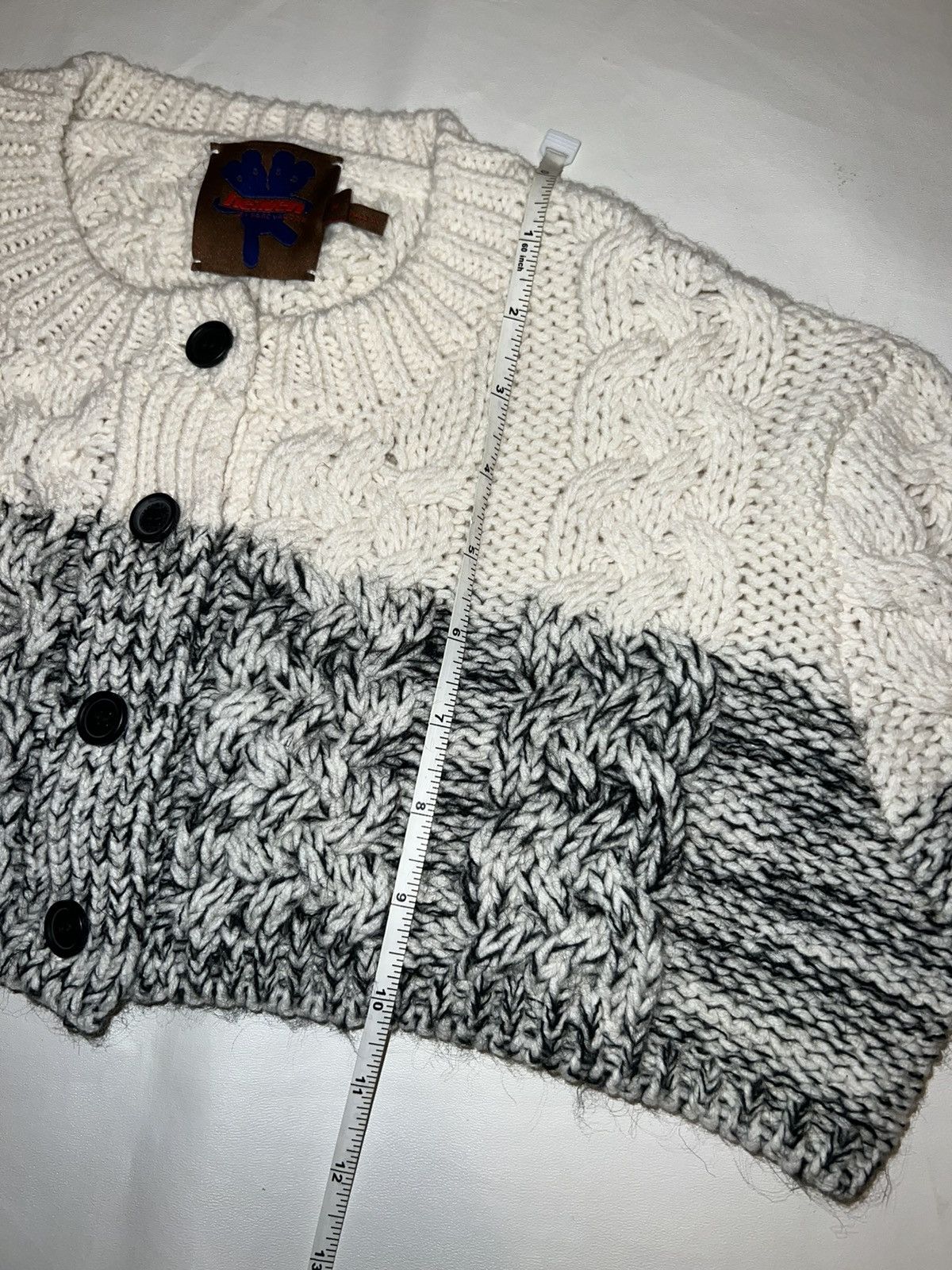 Heaven by Marc Jacobs Heaven by Marc Jacobs Chunky Knit Miniature Cardigan Size M / US 6-8 / IT 42-44 - 3 Thumbnail