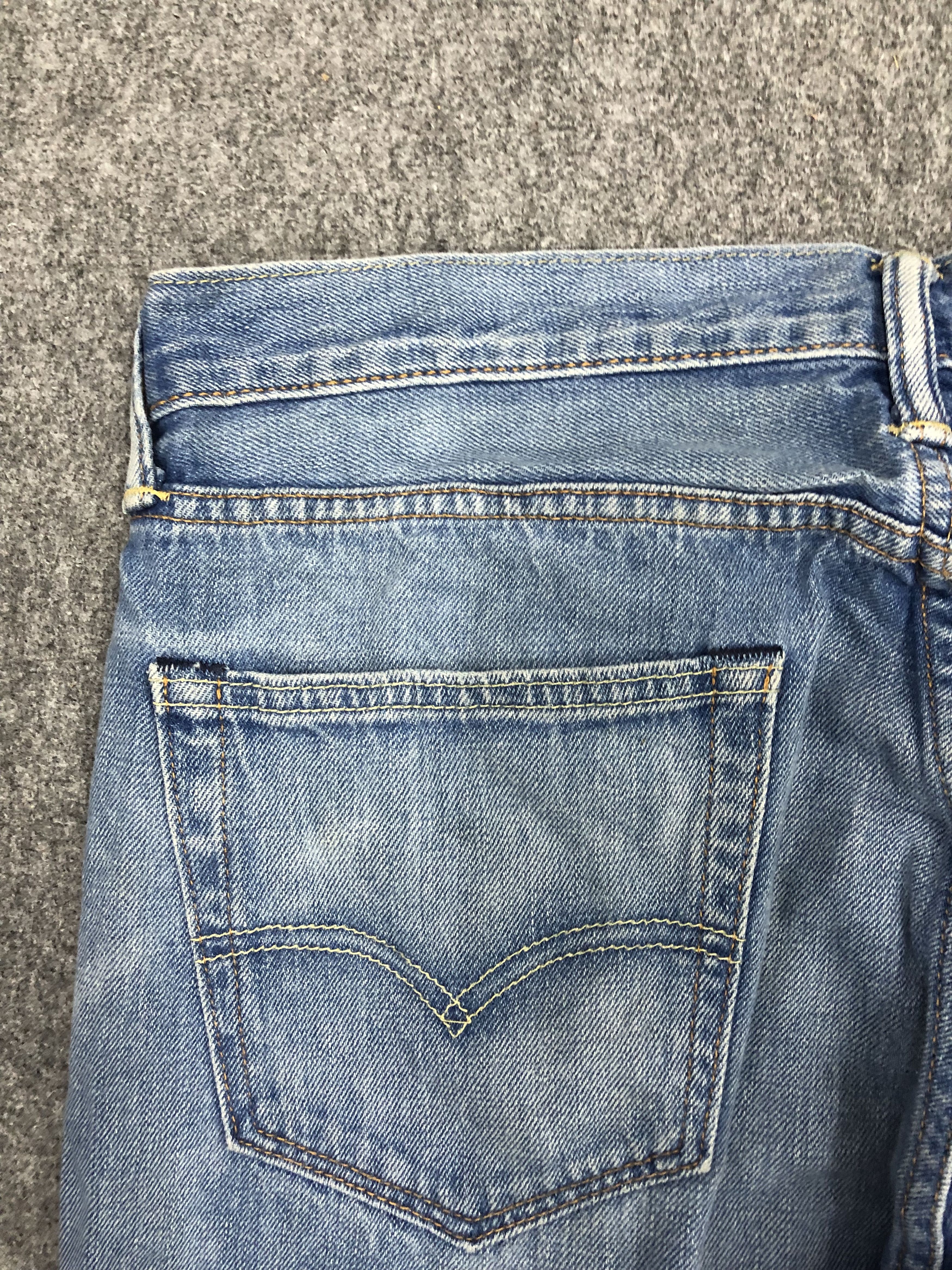 Levi's Vintage Distressed Levis 504 Ripped Jeans DP1044 Size US 36 / EU 52 - 11 Thumbnail