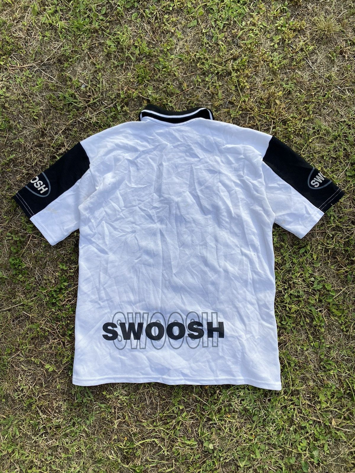 Nike × Vintage Rare Vintage Nike Air Swoosh Spell Out 90s Polo Shirt Size US L / EU 52-54 / 3 - 2 Thumbnail