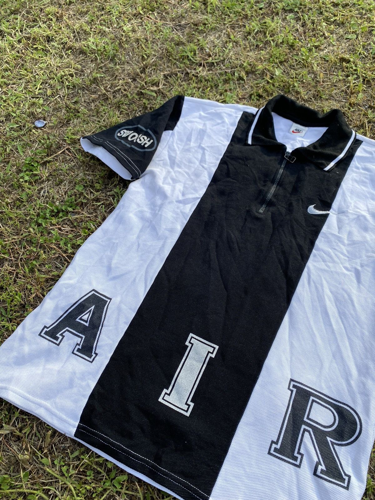 Nike × Vintage Rare Vintage Nike Air Swoosh Spell Out 90s Polo Shirt Size US L / EU 52-54 / 3 - 4 Thumbnail