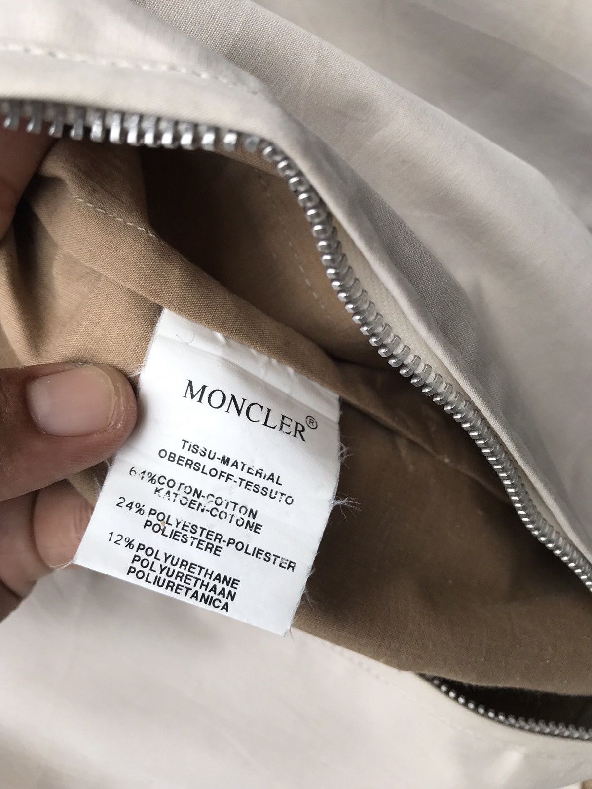 Moncler Moncler Women Jacket Size M / US 6-8 / IT 42-44 - 15 Thumbnail