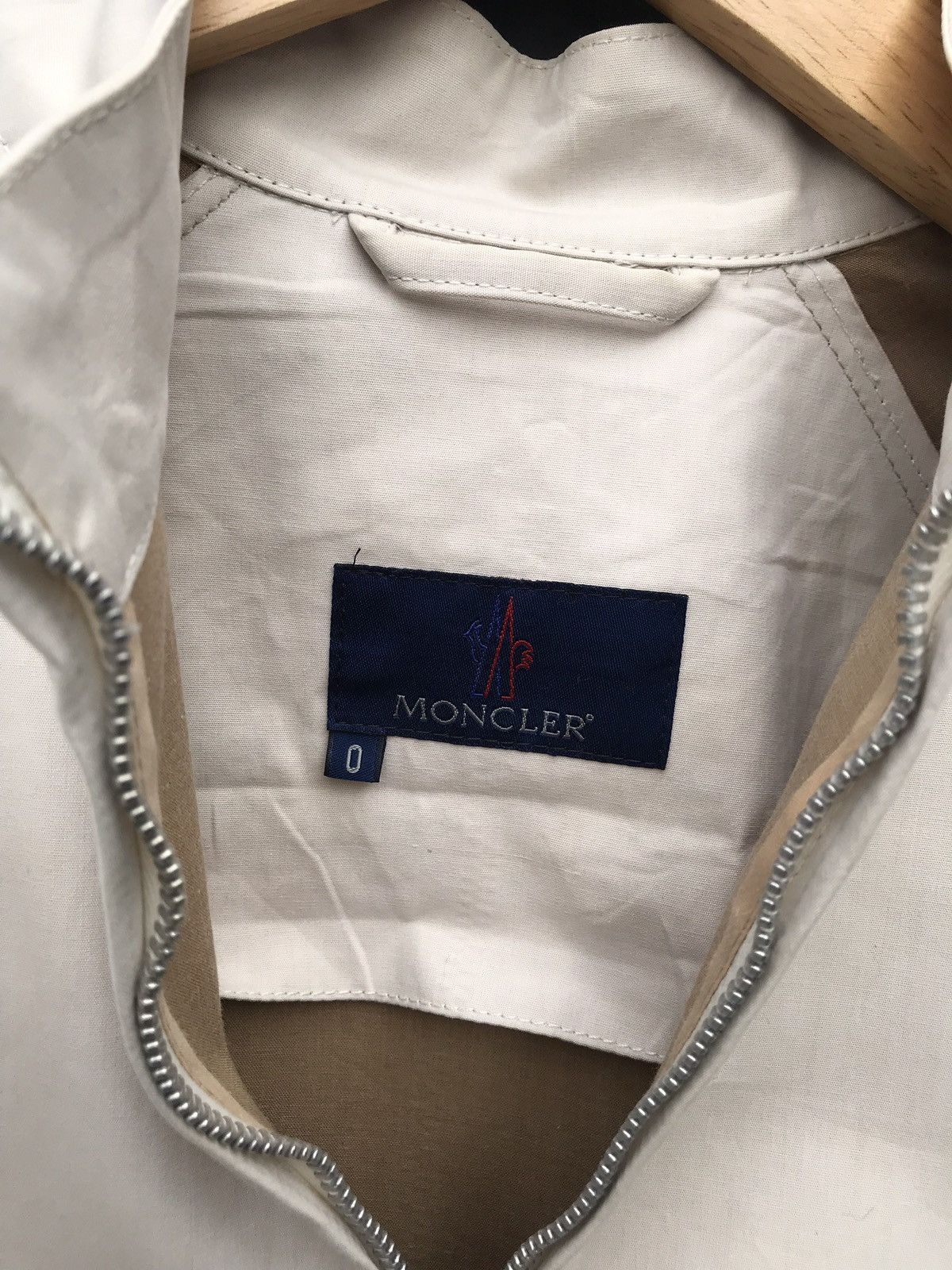 Moncler Moncler Women Jacket Size M / US 6-8 / IT 42-44 - 2 Thumbnail