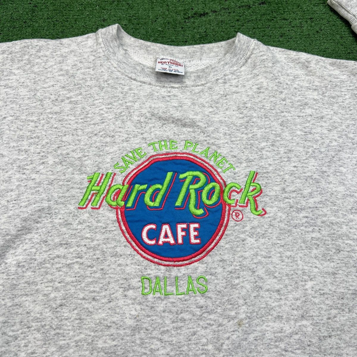 Hard Rock Cafe × Vintage Vintage HARD ROCK CAFE DALLAS “Save The Planet” Sweatshirt Size US XL / EU 56 / 4 - 4 Thumbnail