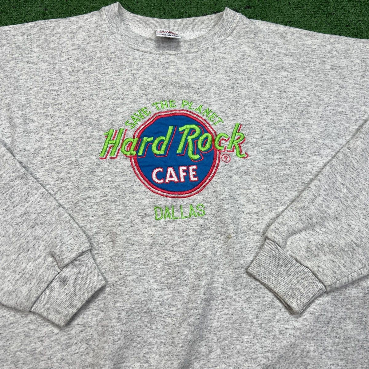 Hard Rock Cafe × Vintage Vintage HARD ROCK CAFE DALLAS “Save The Planet” Sweatshirt Size US XL / EU 56 / 4 - 2 Thumbnail