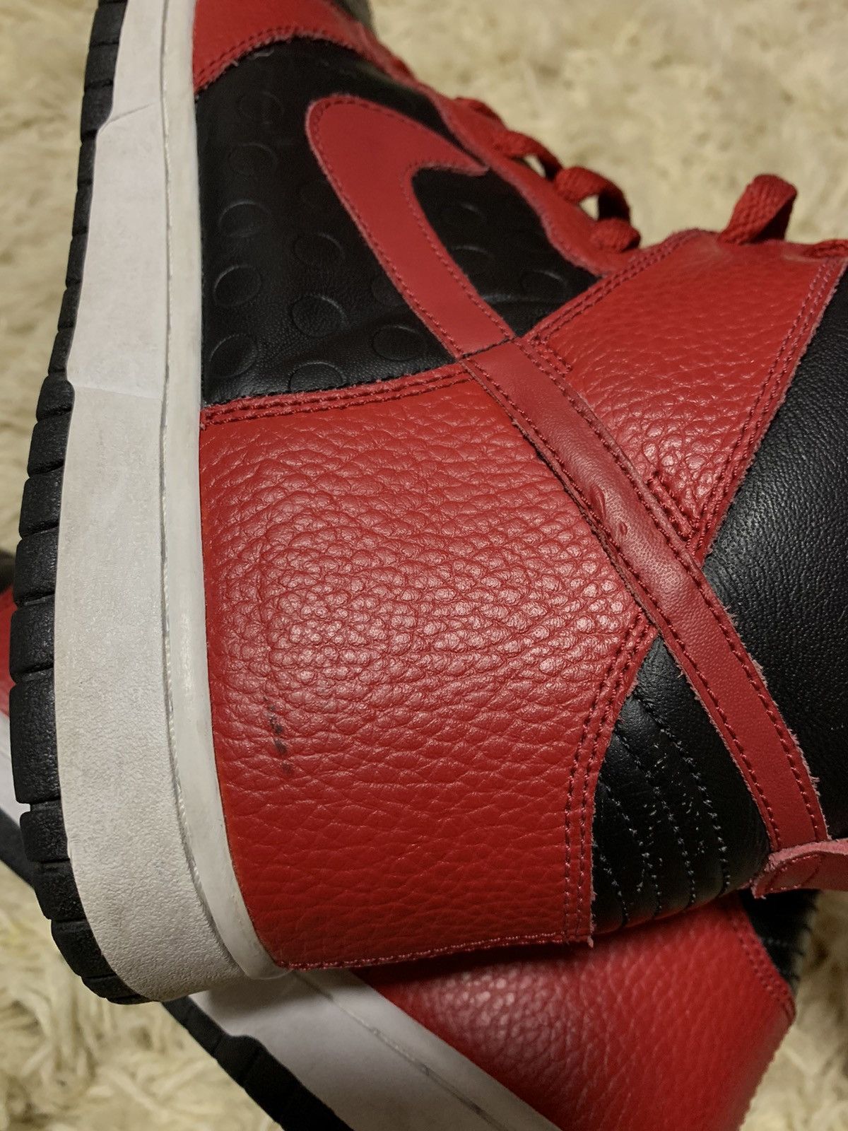 Nike RARE Nike Dunk High Be True To Your Street Bred Black Red Size US 10.5 / EU 43-44 - 9 Thumbnail