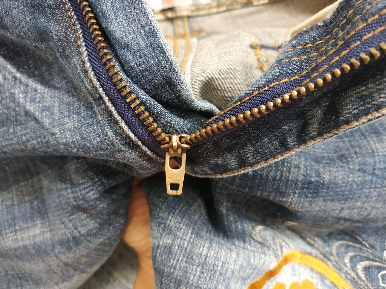 Japanese Brand Karakuri Tamashi Japan, Embroidery Jeans Size US 30 / EU 46 - 4 Thumbnail