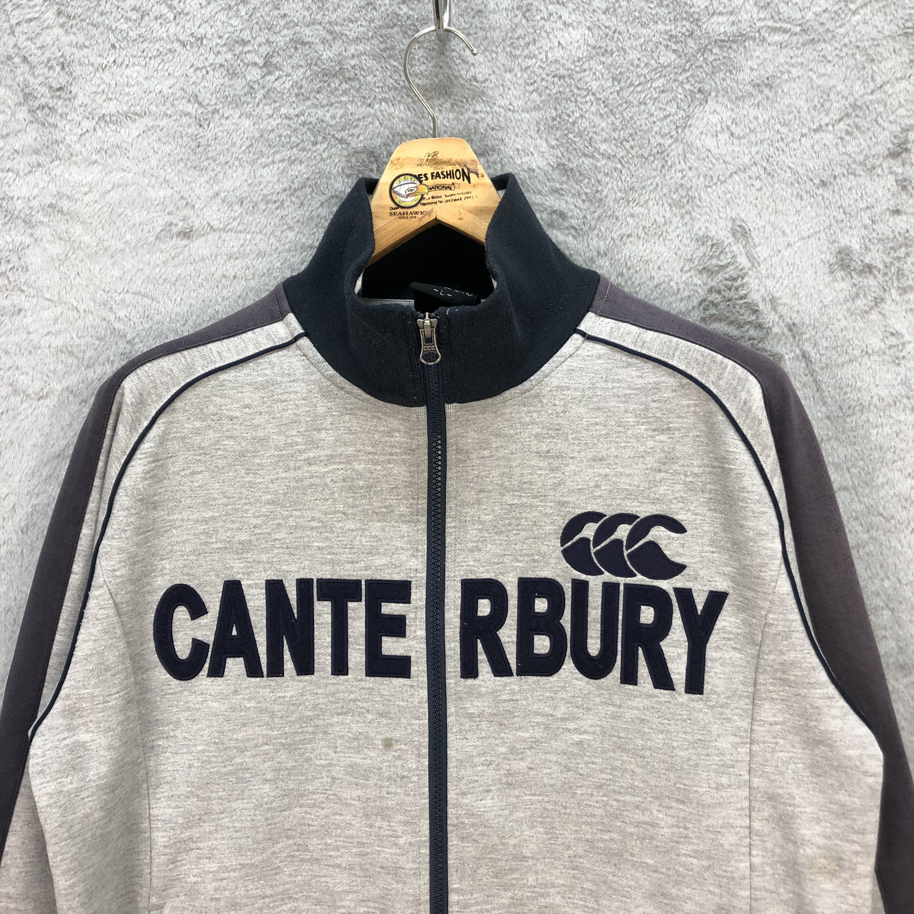 Canterbury of New Zealand Canterbury Of New Zealand Spellout Big Logo Jacket #5678-202 Size US L / EU 52-54 / 3 - 2 Thumbnail