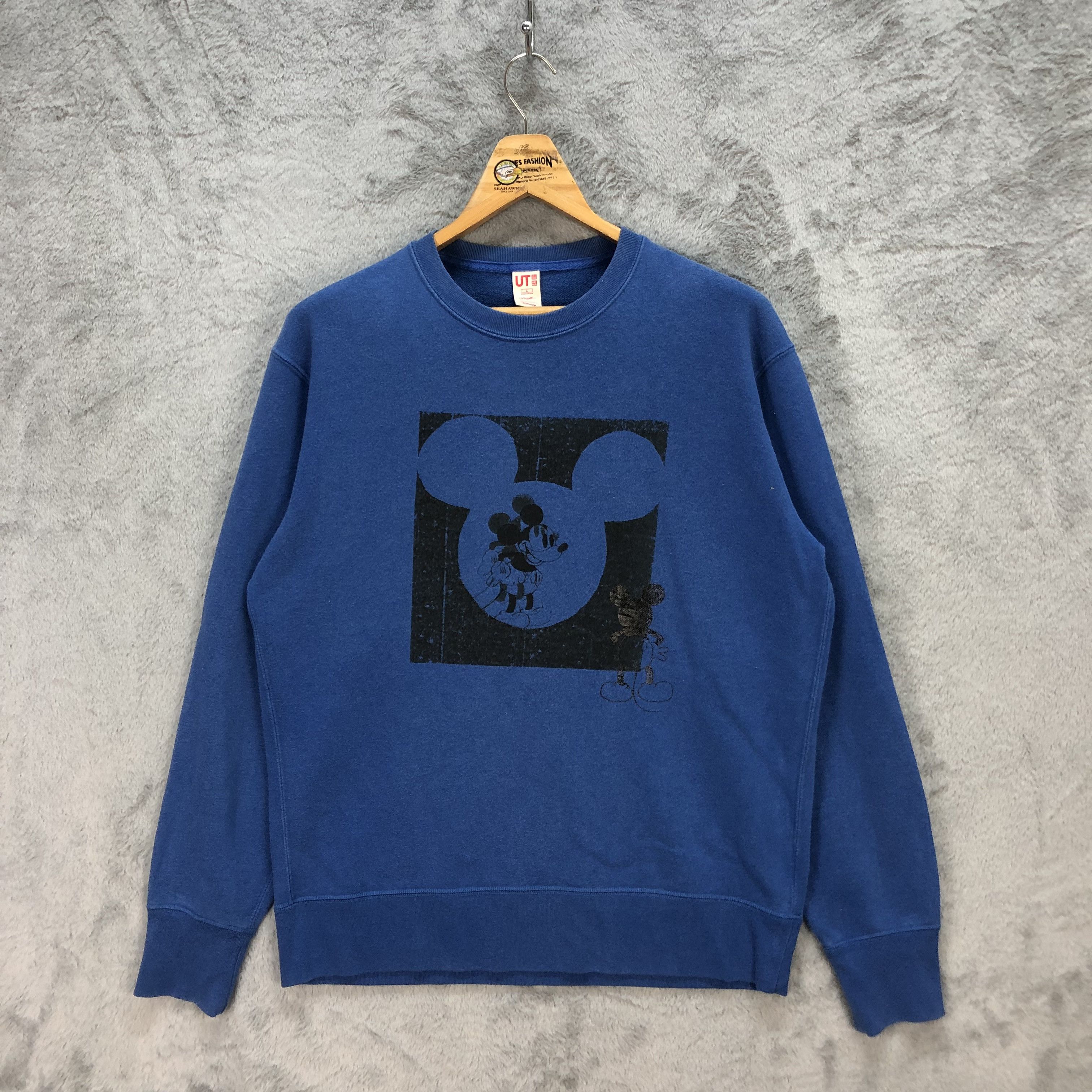Disney Mickey Mouse Big Face Logo Blue Sweatshirts #5686-202