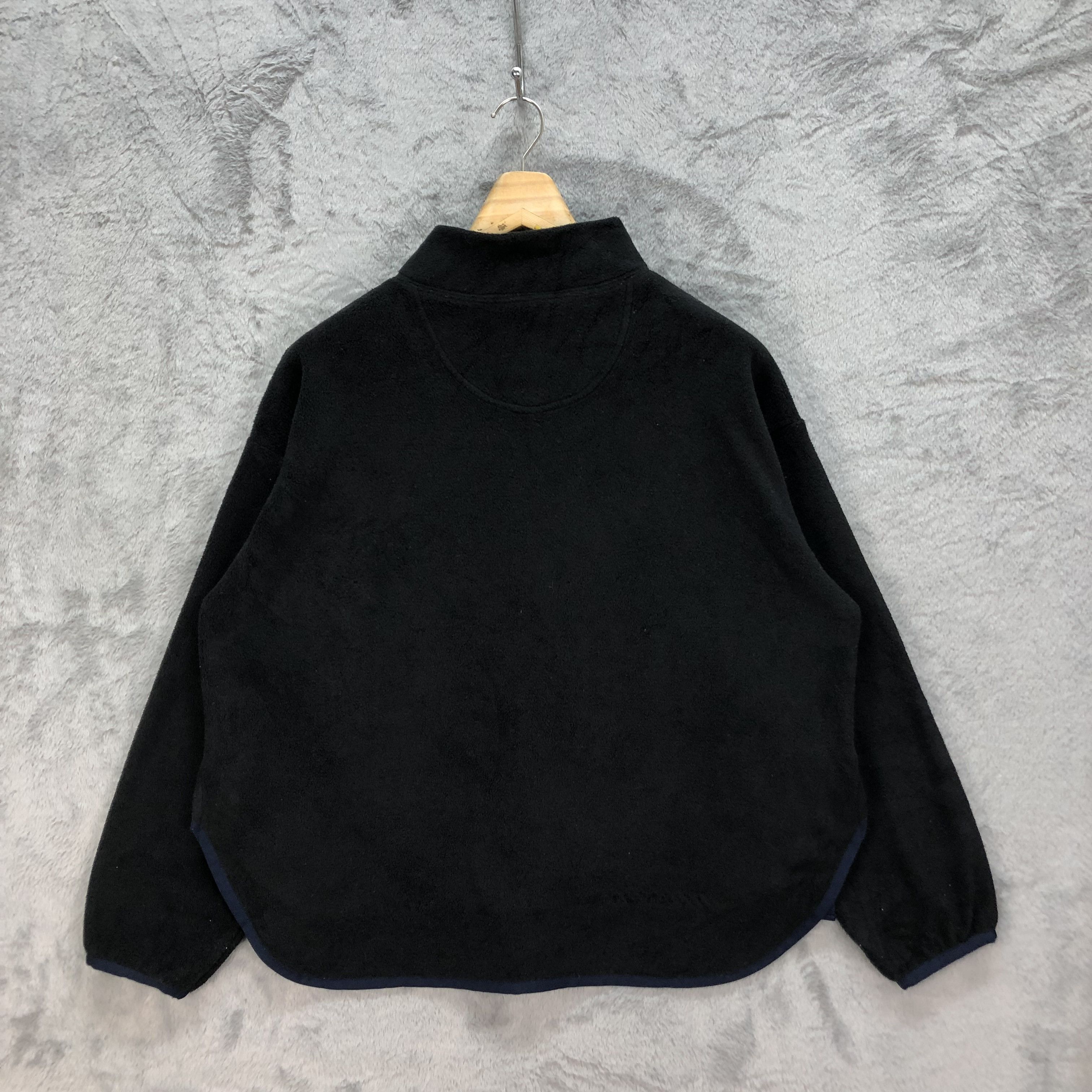 Uniqlo × White Mountaineering Uniqlo X White Mountaineering Fleece Sweater #5275-182 Size M / US 6-8 / IT 42-44 - 9 Thumbnail