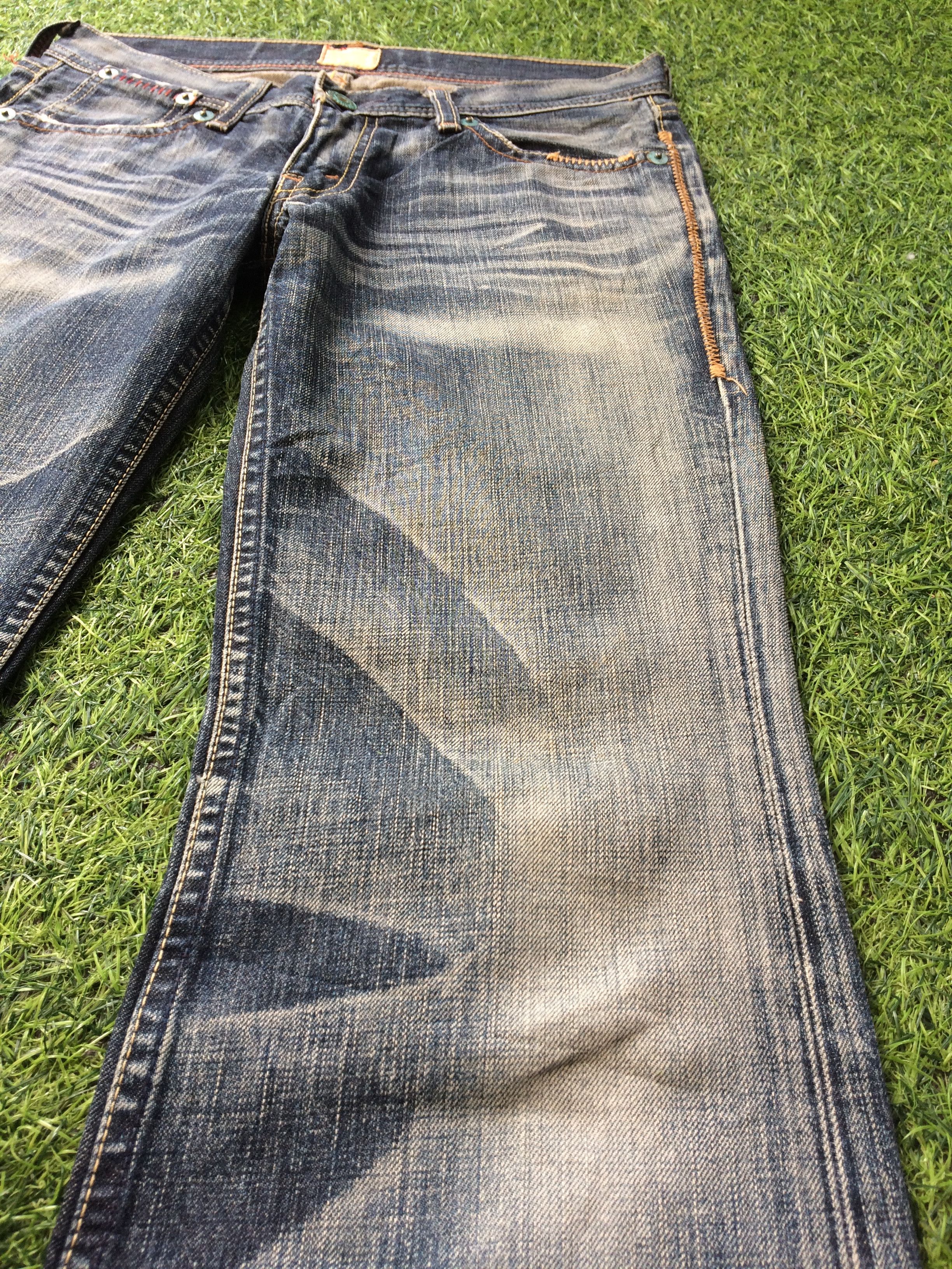 Japanese Brand Levi's Red Loop Bootcut Jeans #D-556 Size 27" / US 4 / IT 40 - 6 Thumbnail