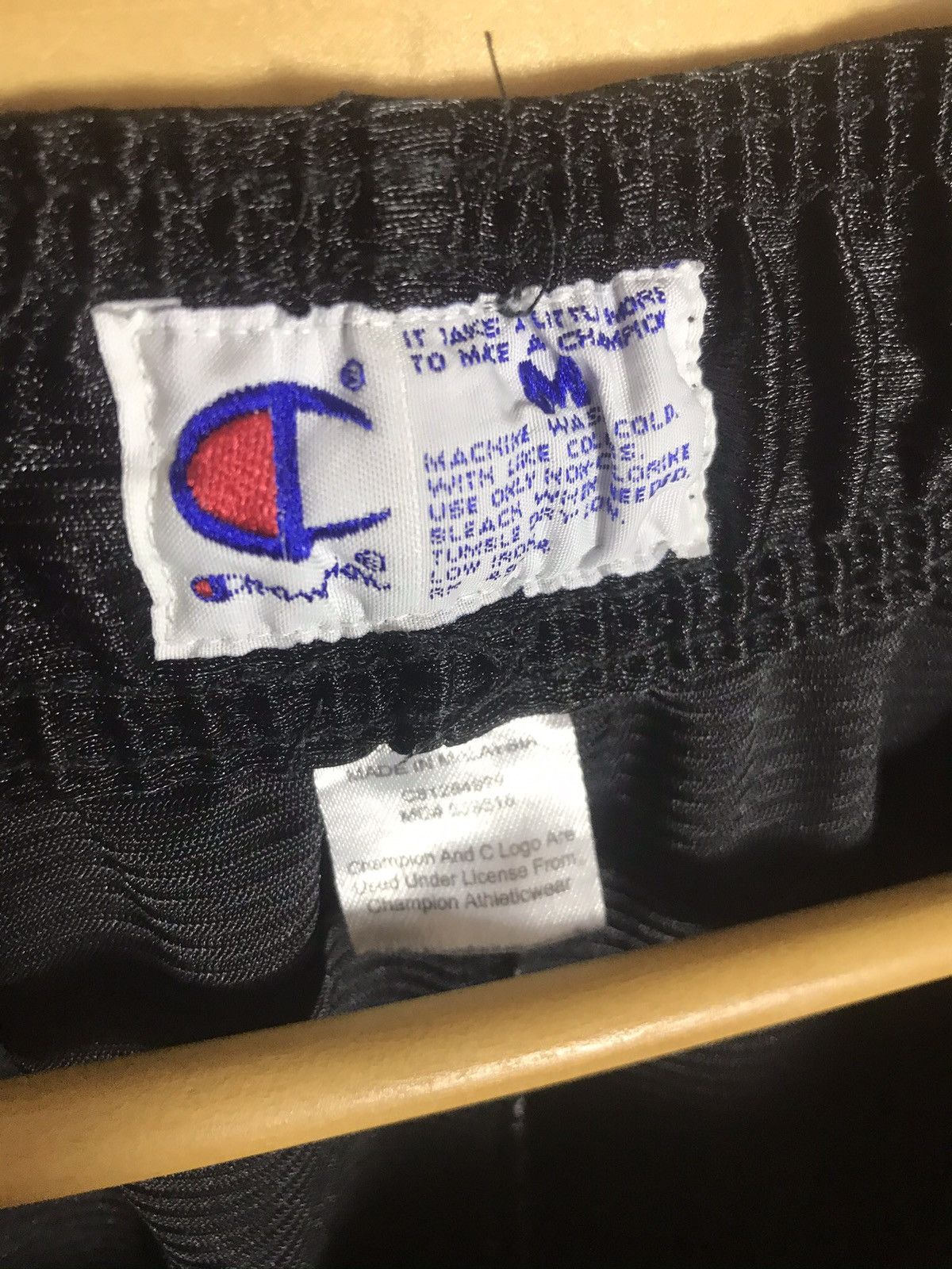Champion Vintage Champion shorts Size US 32 / EU 48 - 6 Thumbnail