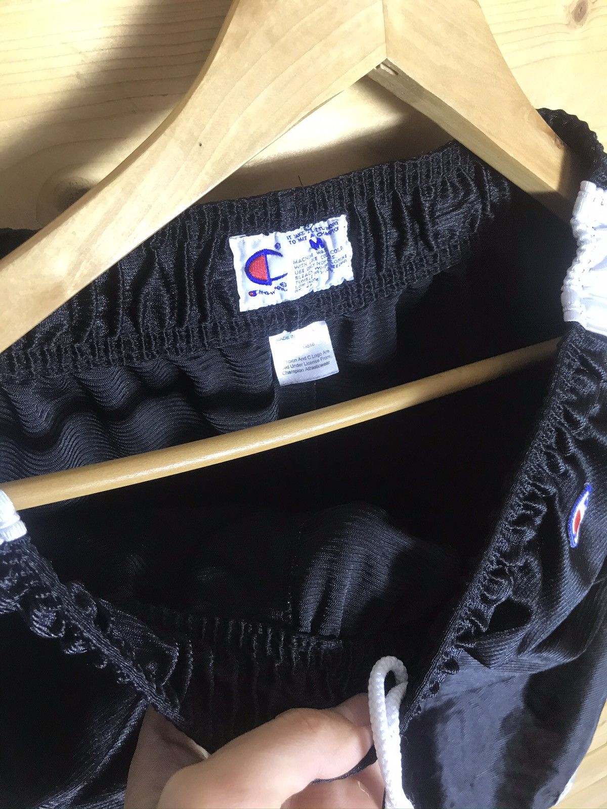 Champion Vintage Champion shorts Size US 32 / EU 48 - 5 Thumbnail