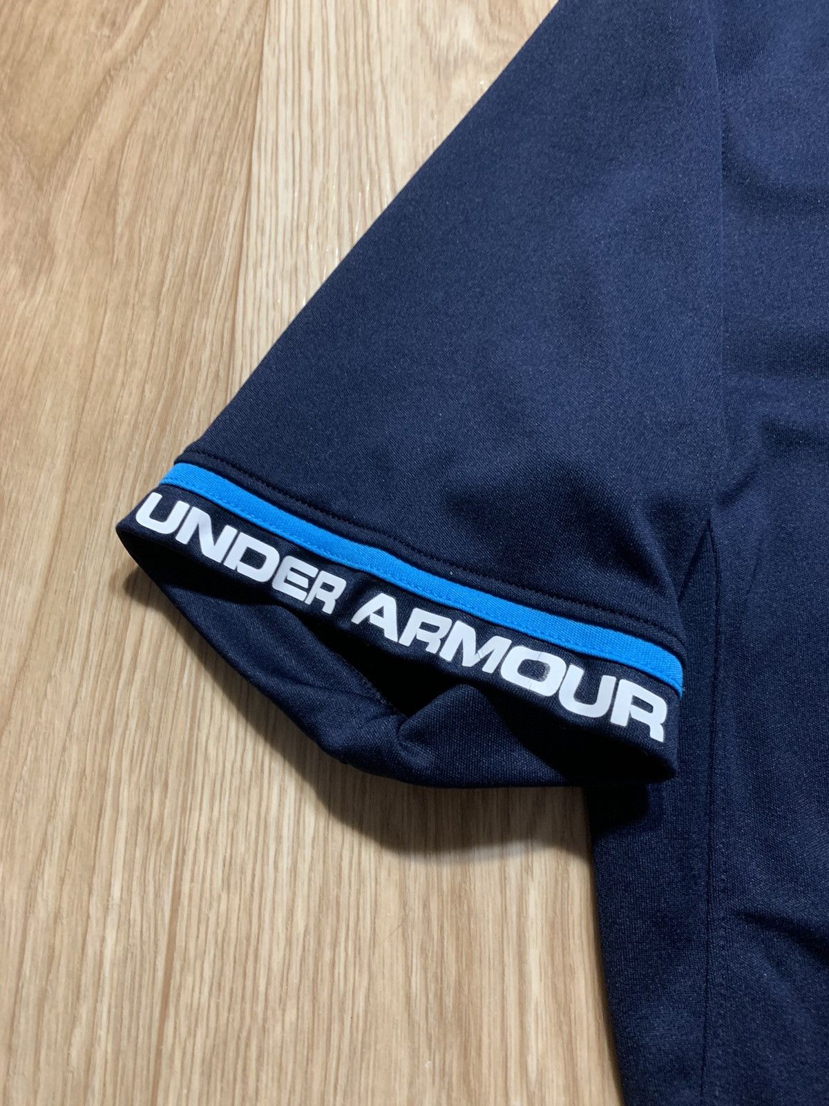 Under Armour TOTTENHAM HOTSPUR 2013 2014 THIRD SHIRT FOOTBALL SOCCER Size US M / EU 48-50 / 2 - 6 Thumbnail