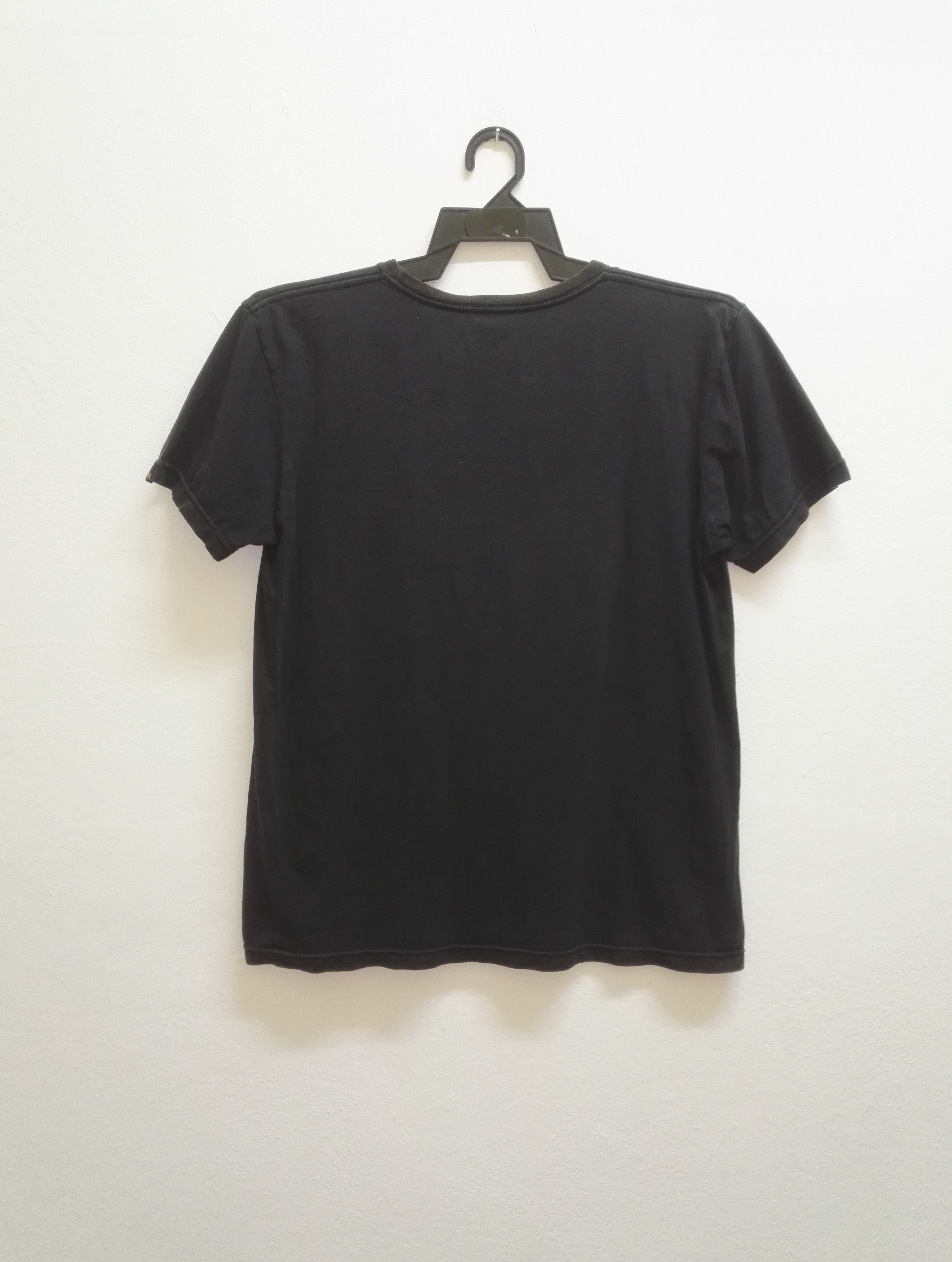 Alpha Industries vintage Alpha Industries t shirt nice design Army (c34) Size US M / EU 48-50 / 2 - 3 Thumbnail