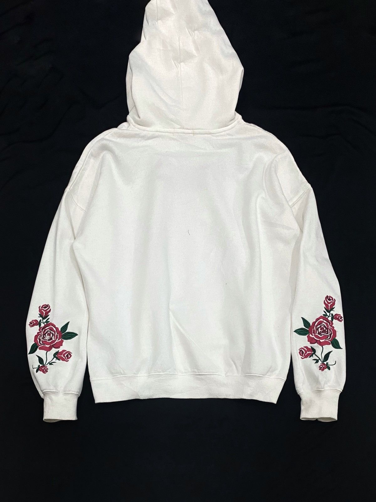 Japanese Brand ENGLAND RETRO WHITE HOODIE WITH EMBROIDERY ROSE 🌹 Size US L / EU 52-54 / 3 - 2 Thumbnail