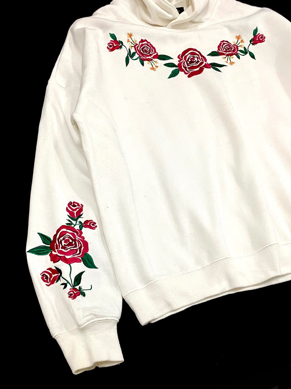 Japanese Brand ENGLAND RETRO WHITE HOODIE WITH EMBROIDERY ROSE 🌹 Size US L / EU 52-54 / 3 - 5 Thumbnail