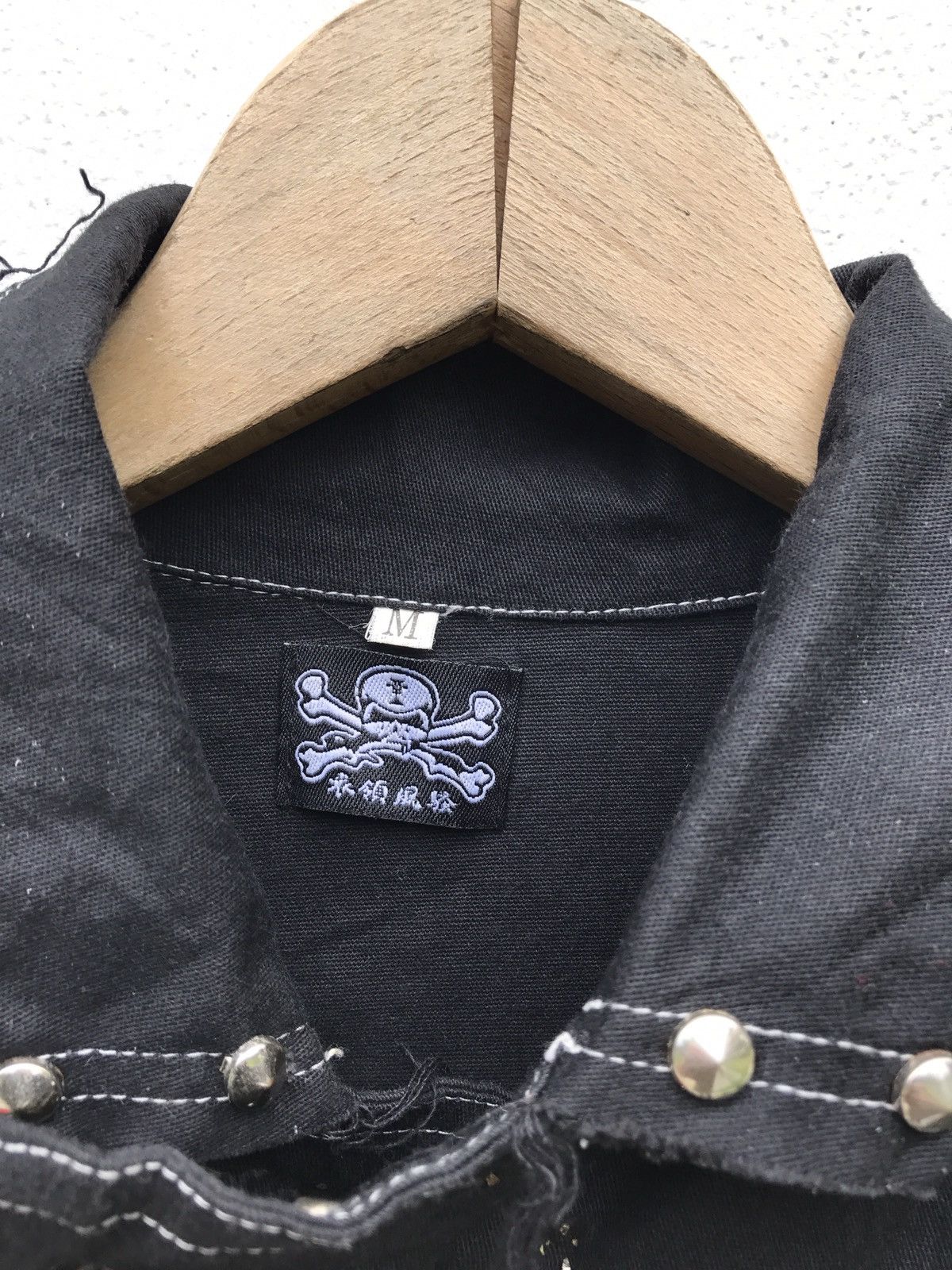Japanese Brand Black Punk Style Zipper Skull Jacket (16" x 21") Size US XS / EU 42 / 0 - 2 Thumbnail