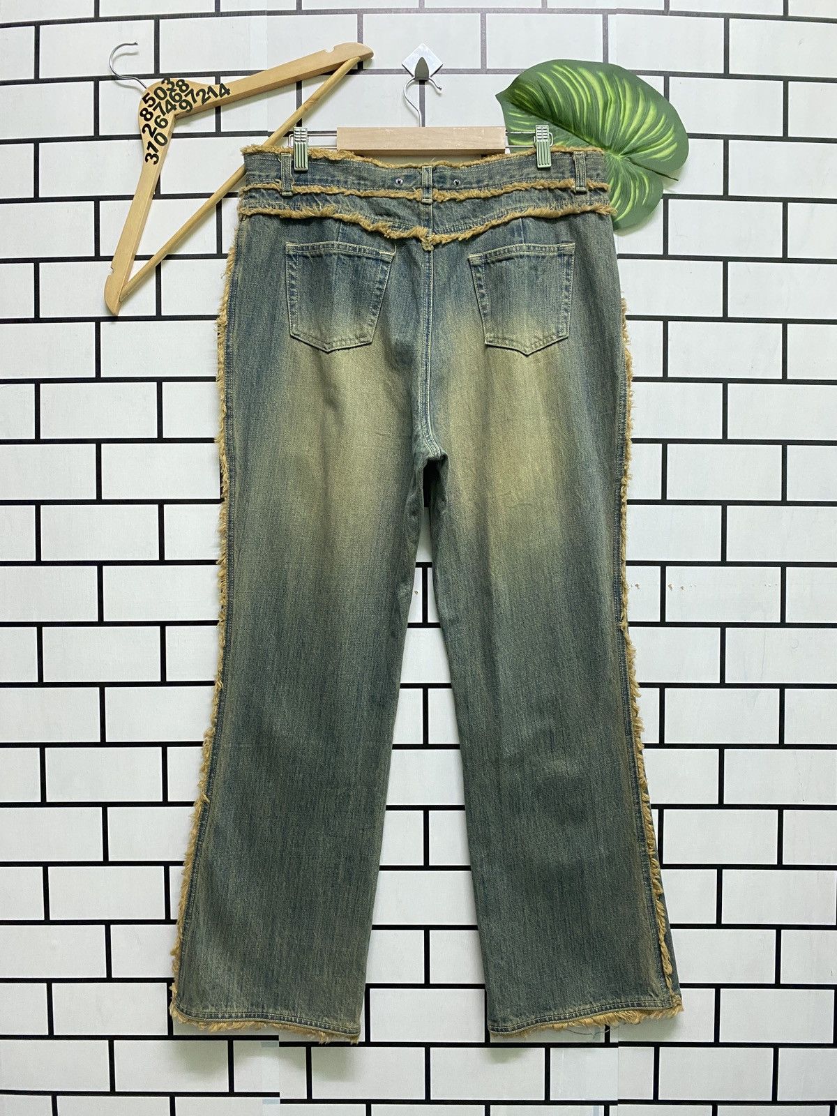 Hysteric Glamour Flare LIVRE CLAIRE Hysteric Glamour Style Bootcut Denim Size US 33 - 2 Thumbnail