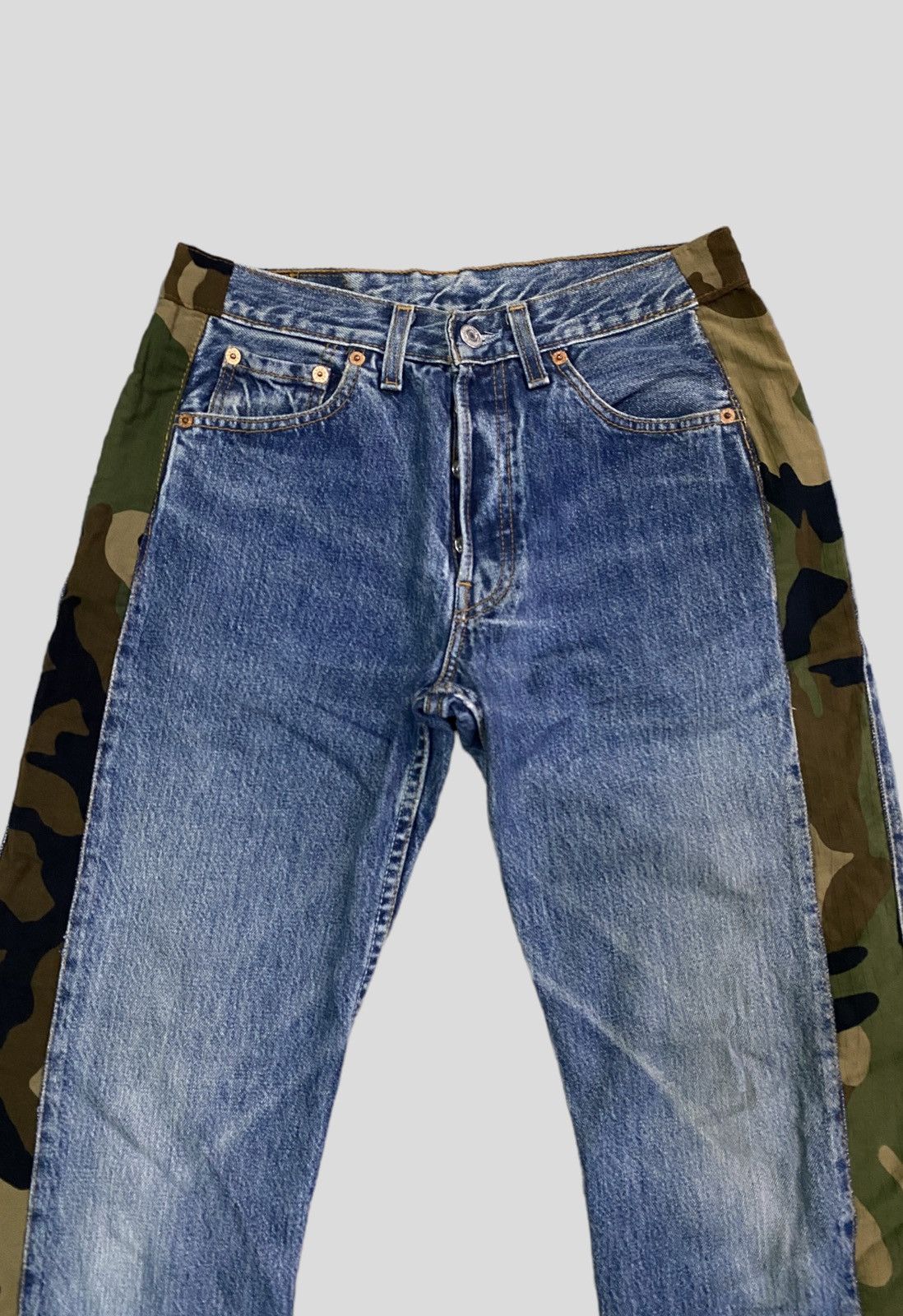 Levi's × Vintage Vintage LEVIS 501 Custom Camo Reconstructed Hybrid Denim Size US 28 / EU 44 - 3 Thumbnail