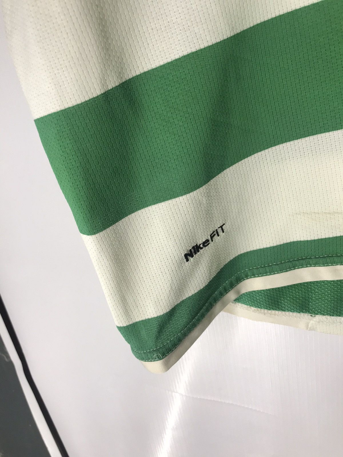 Nike The Celtic football club 40th unniversary Size US L / EU 52-54 / 3 - 4 Thumbnail