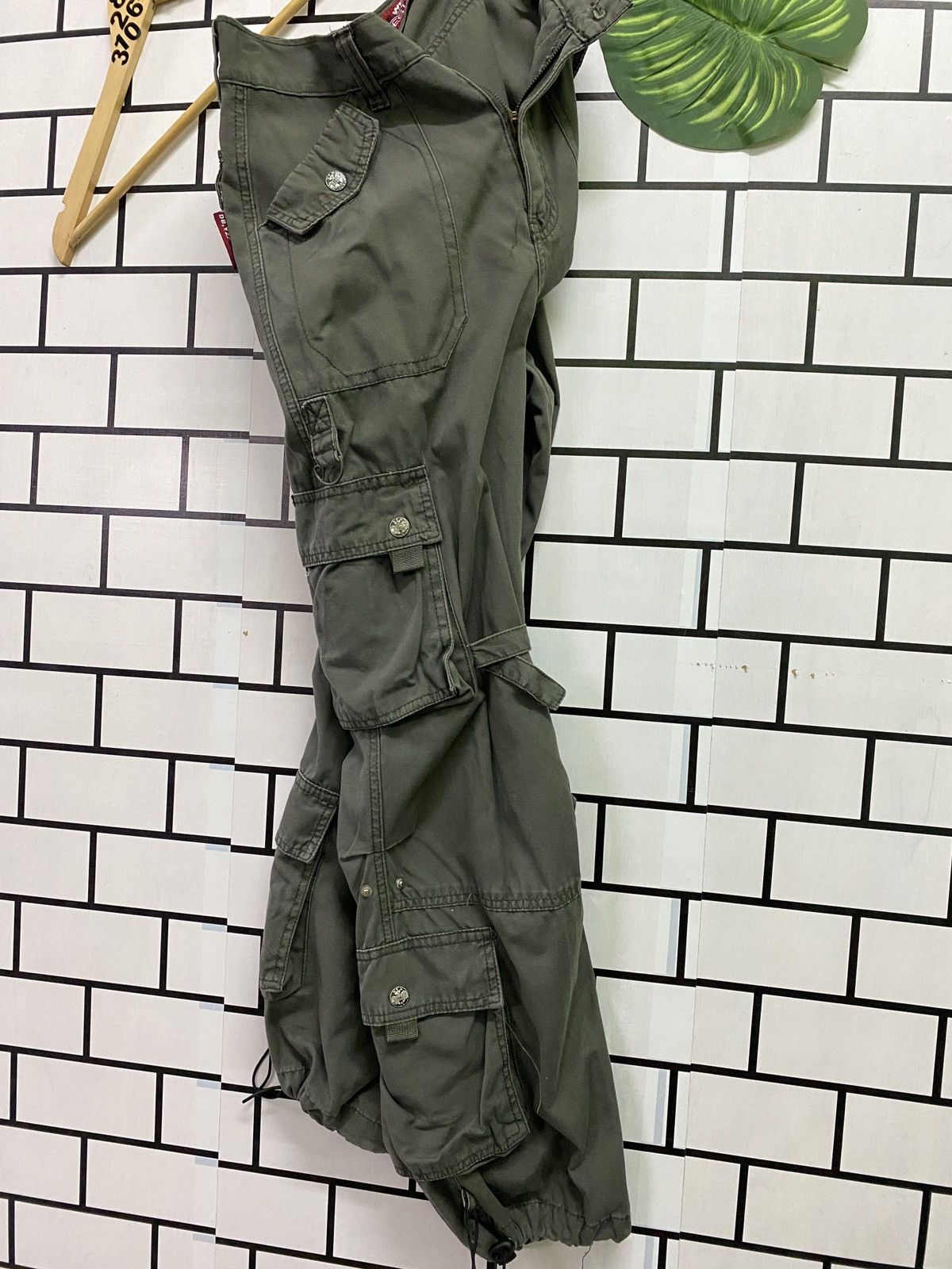 Japanese Brand DB,YZ JEANS Multipocket Bondage Parachute Pant Size US 27 - 22 Thumbnail