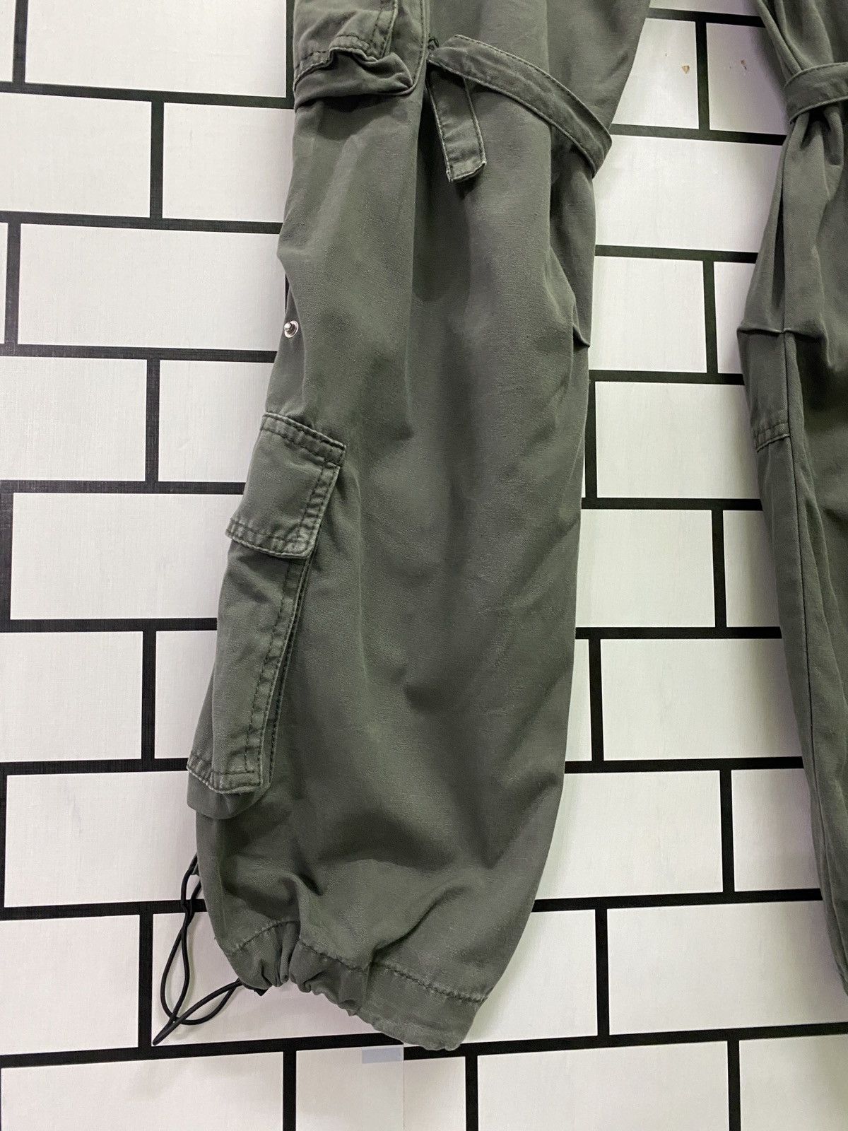 Japanese Brand DB,YZ JEANS Multipocket Bondage Parachute Pant Size US 27 - 18 Thumbnail